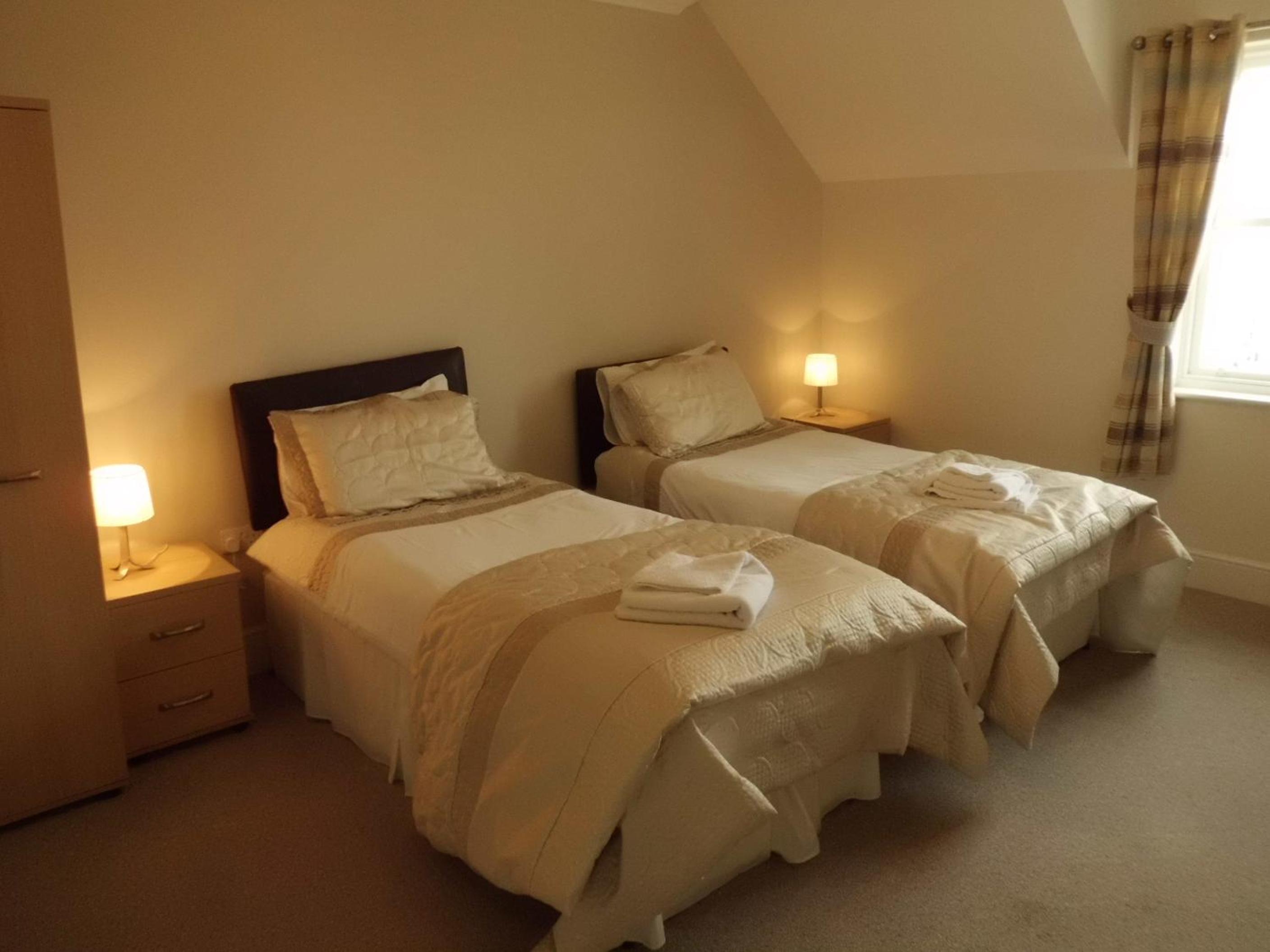 Standard Twin Room photo 3
