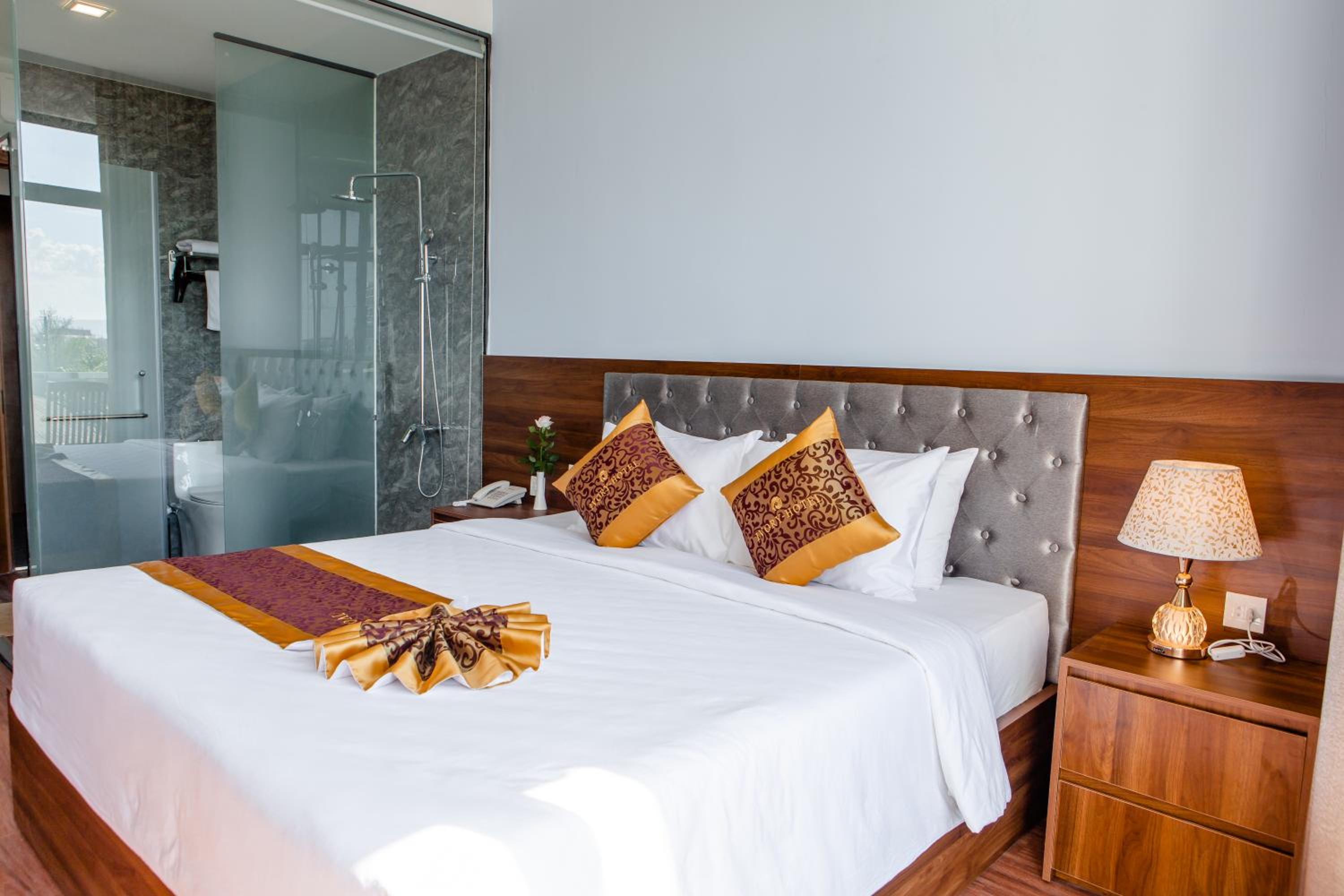 King Suite with Balcony