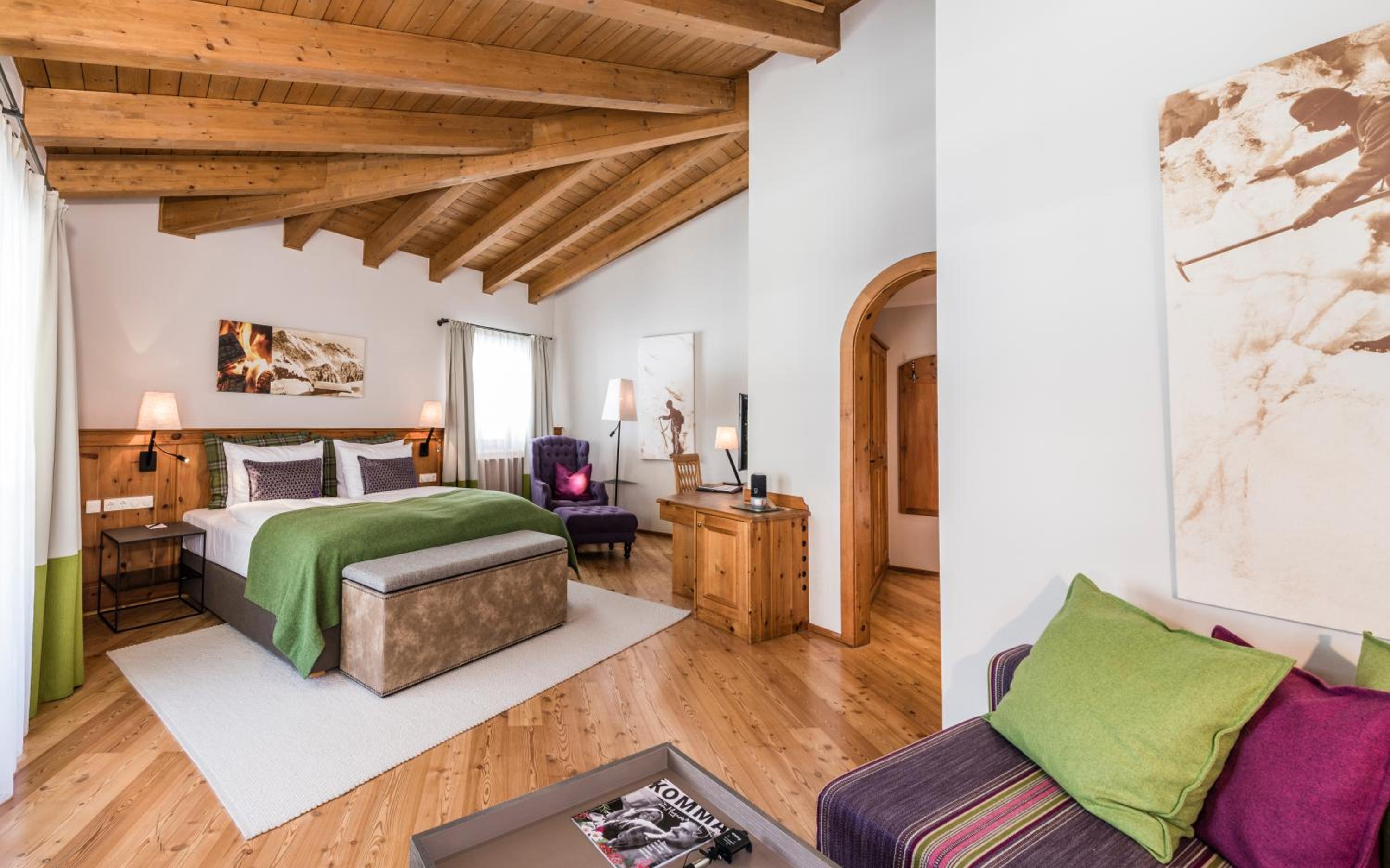 Alpine Deluxe Double Room with Balcony - Photo 2