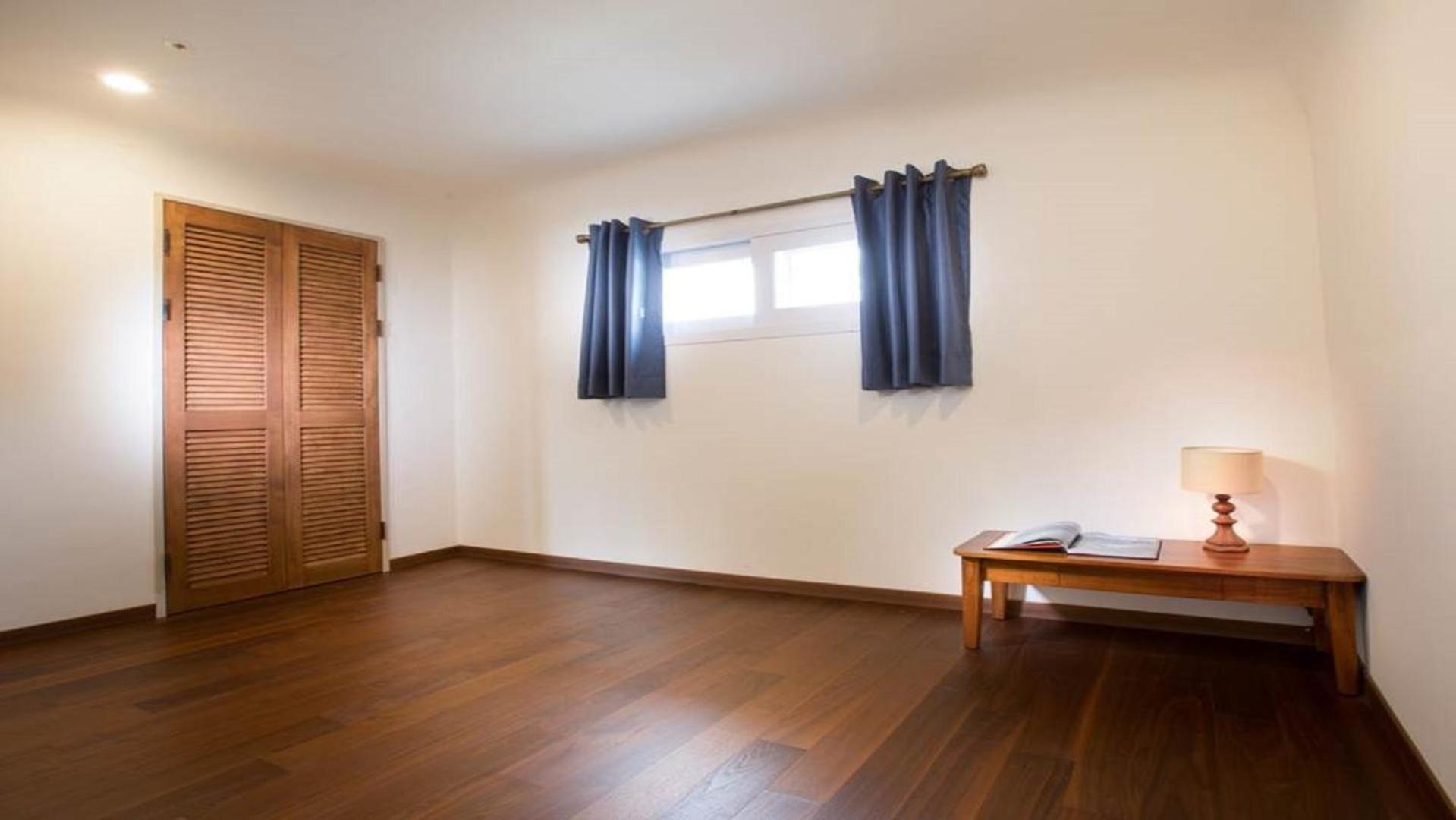 Royal Suite - Photo 5