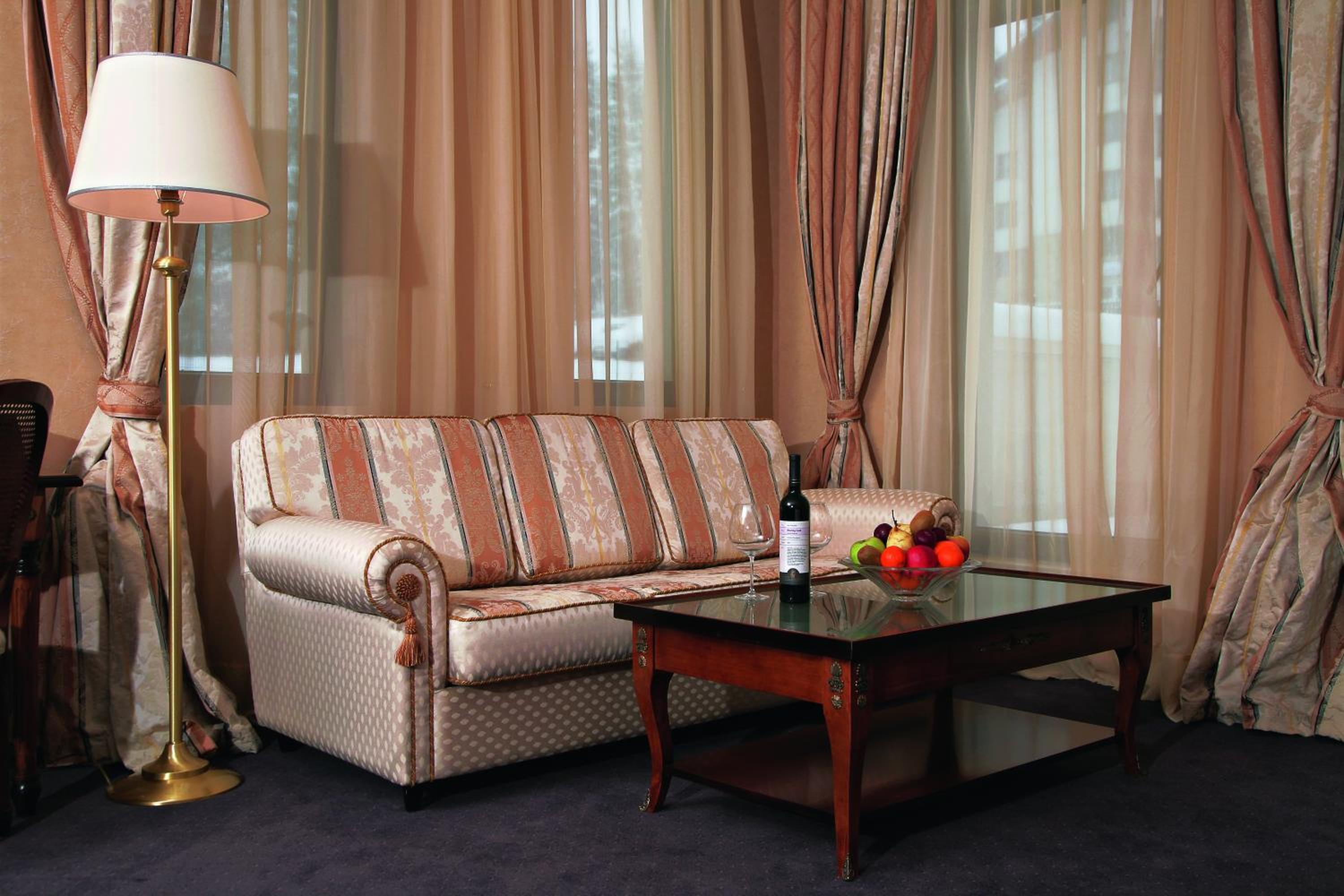 Suite photo 1