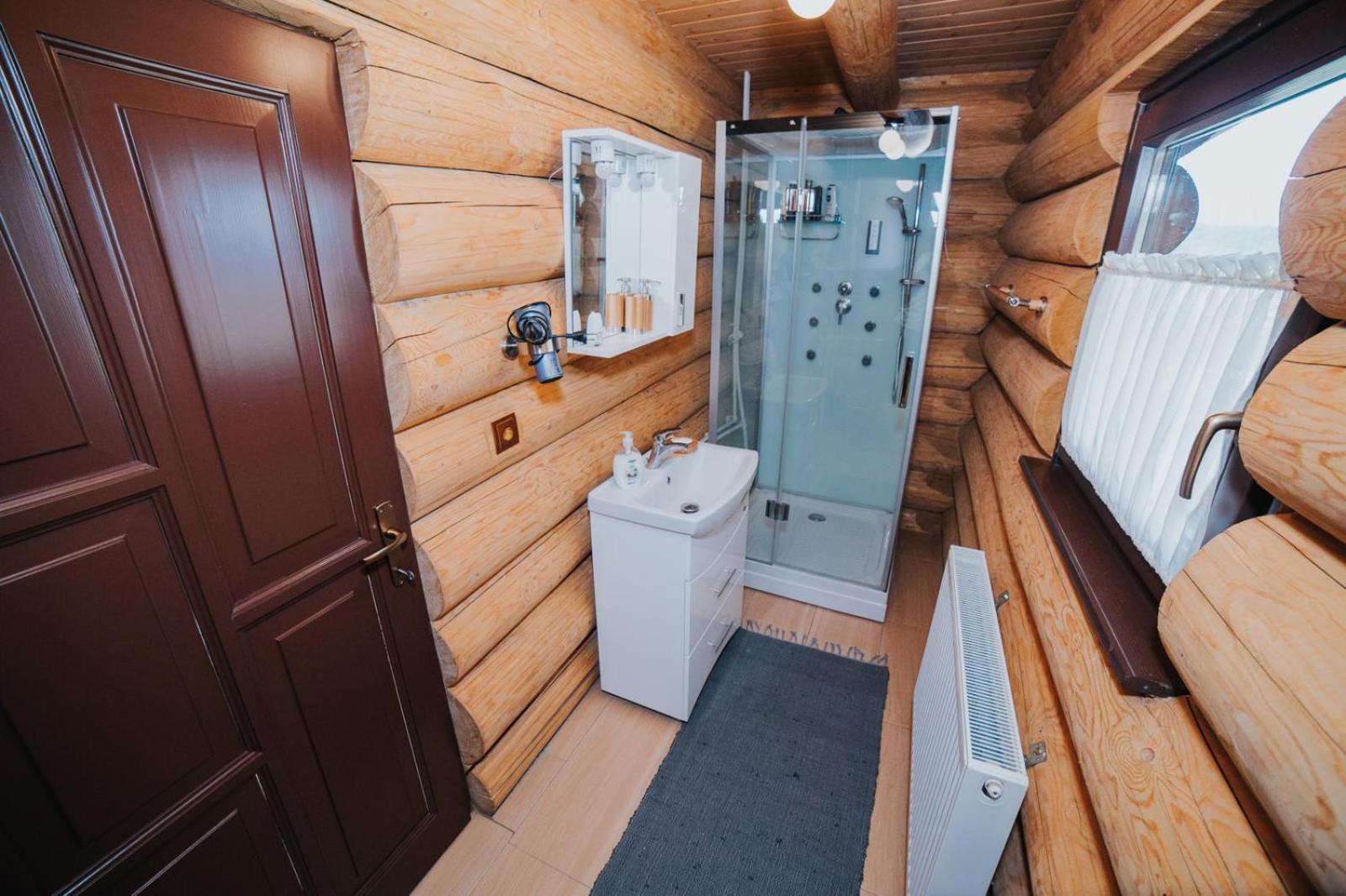 Two-Bedroom Chalet photo 3