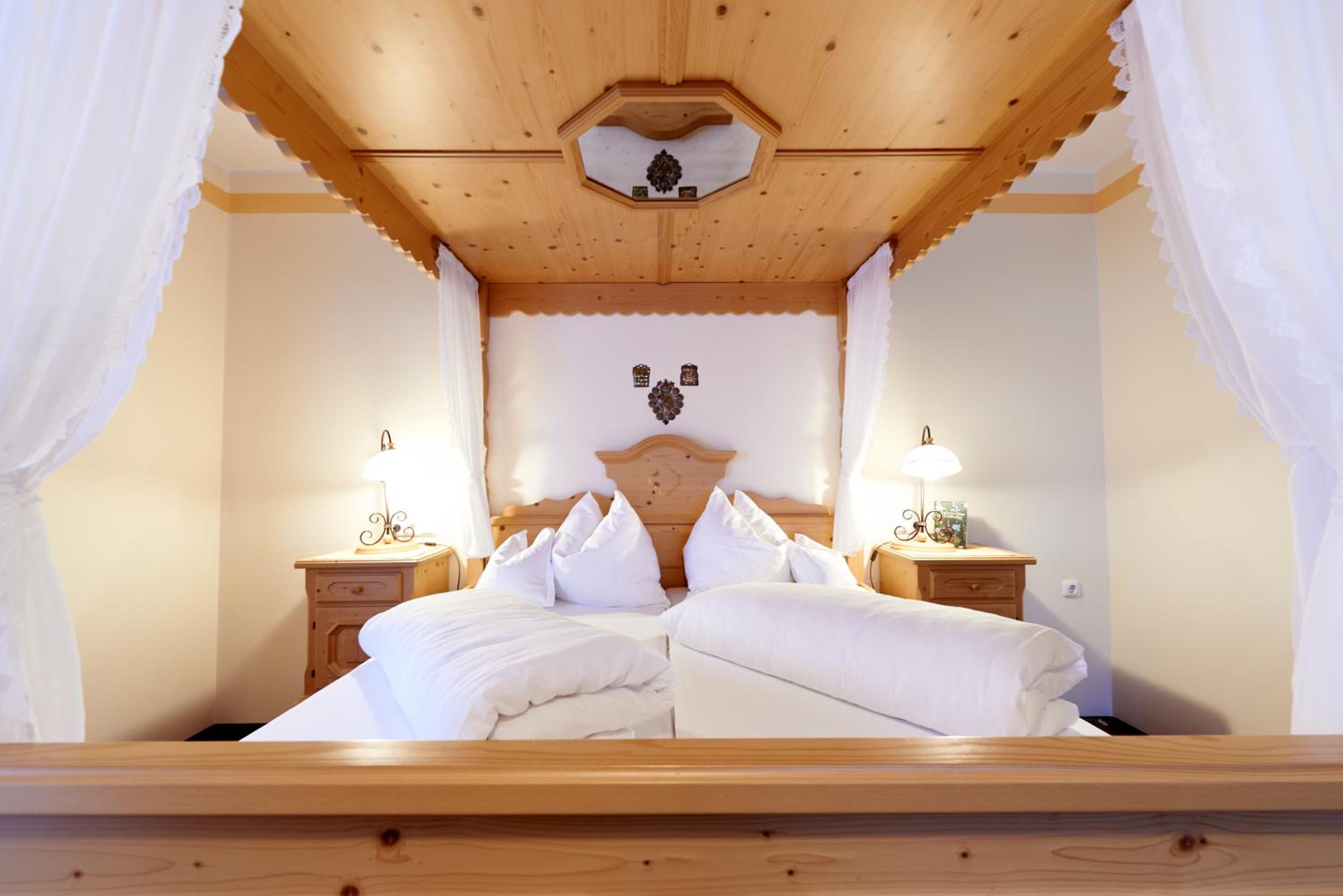 Standard Double Room - Photo 1