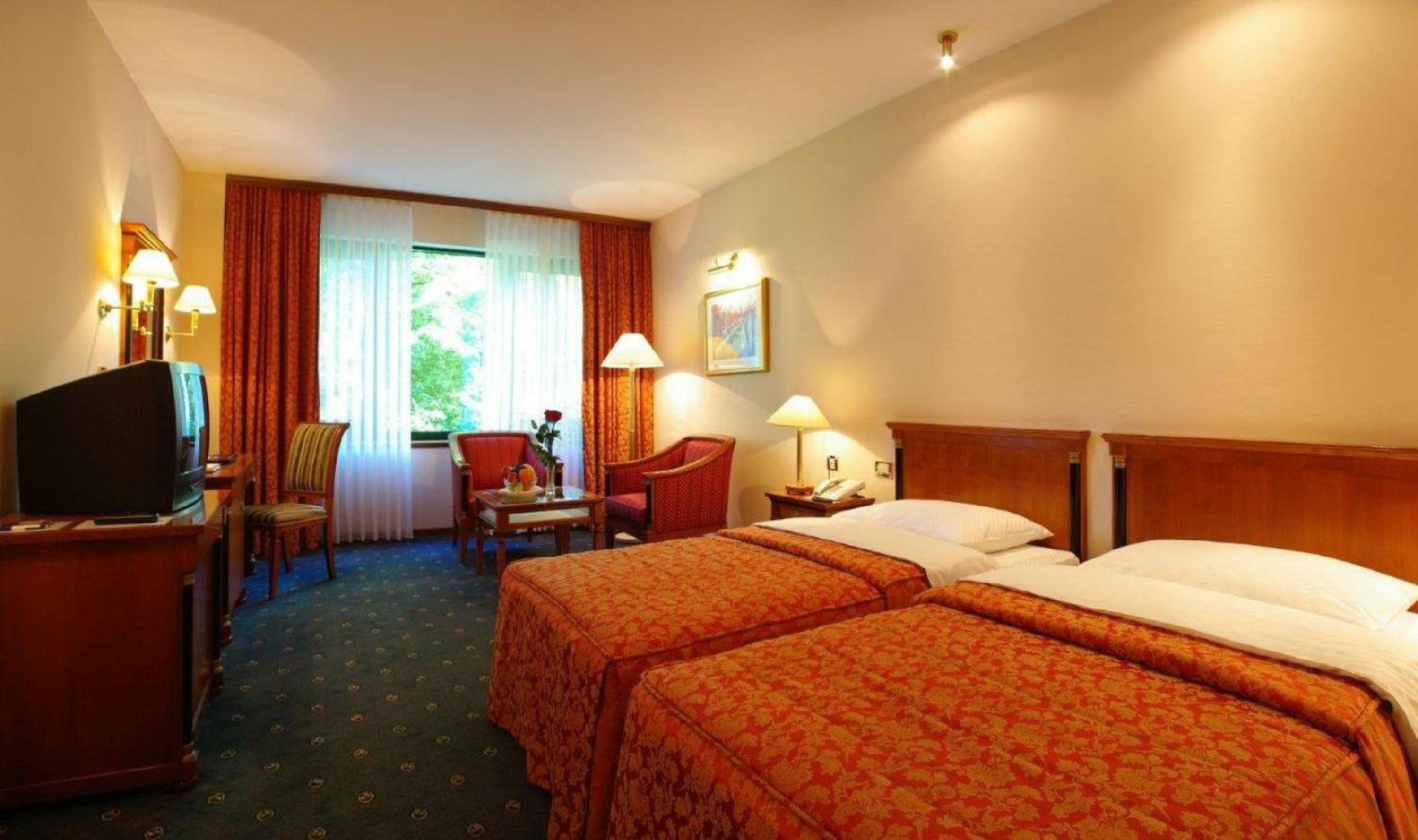 Deluxe Double or Twin Room - Photo 3