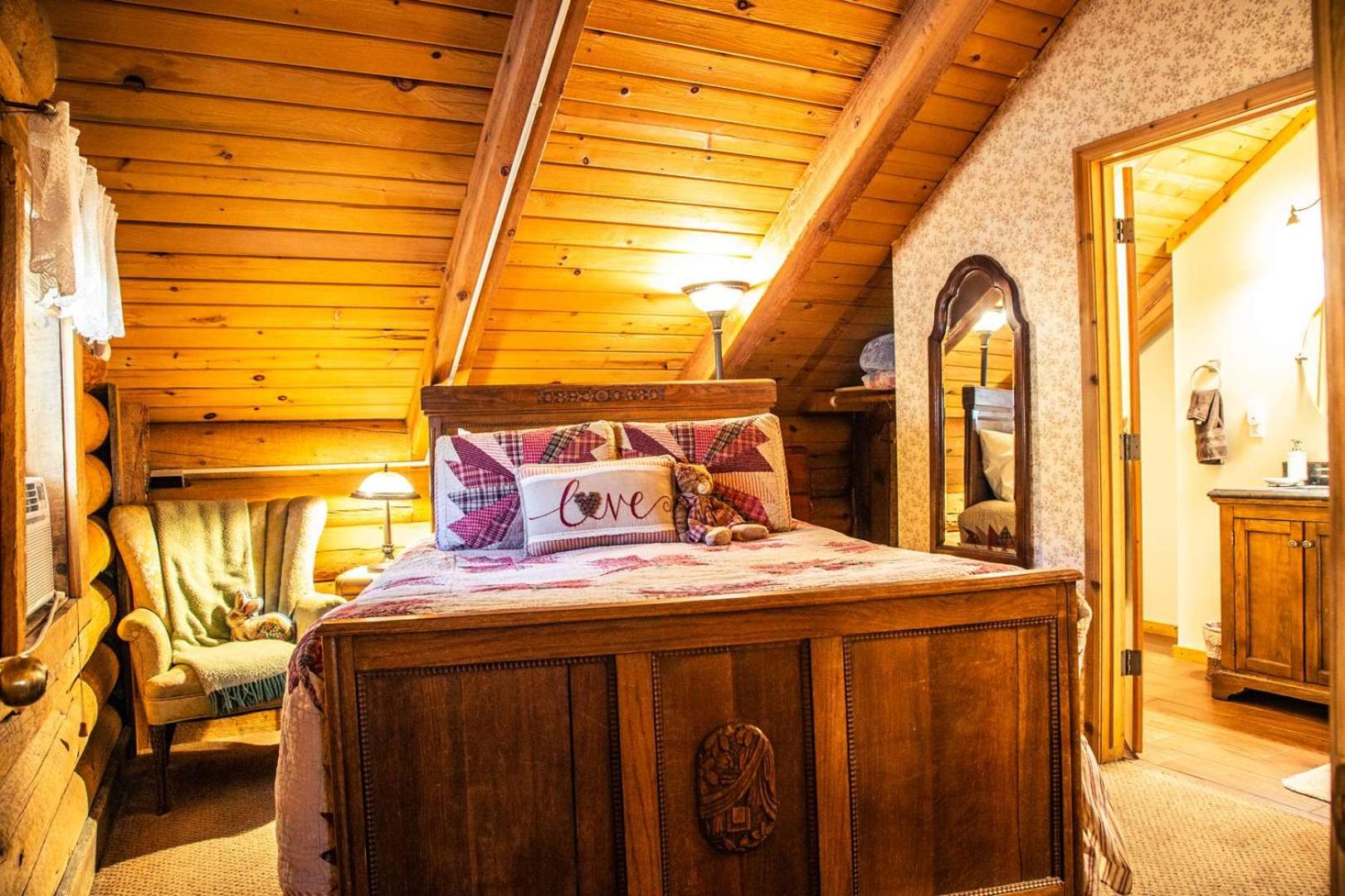 Standard Queen Room photo 1