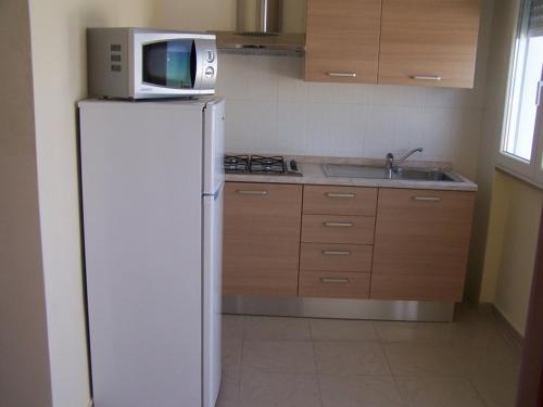 One-Bedroom Apartment photo 3