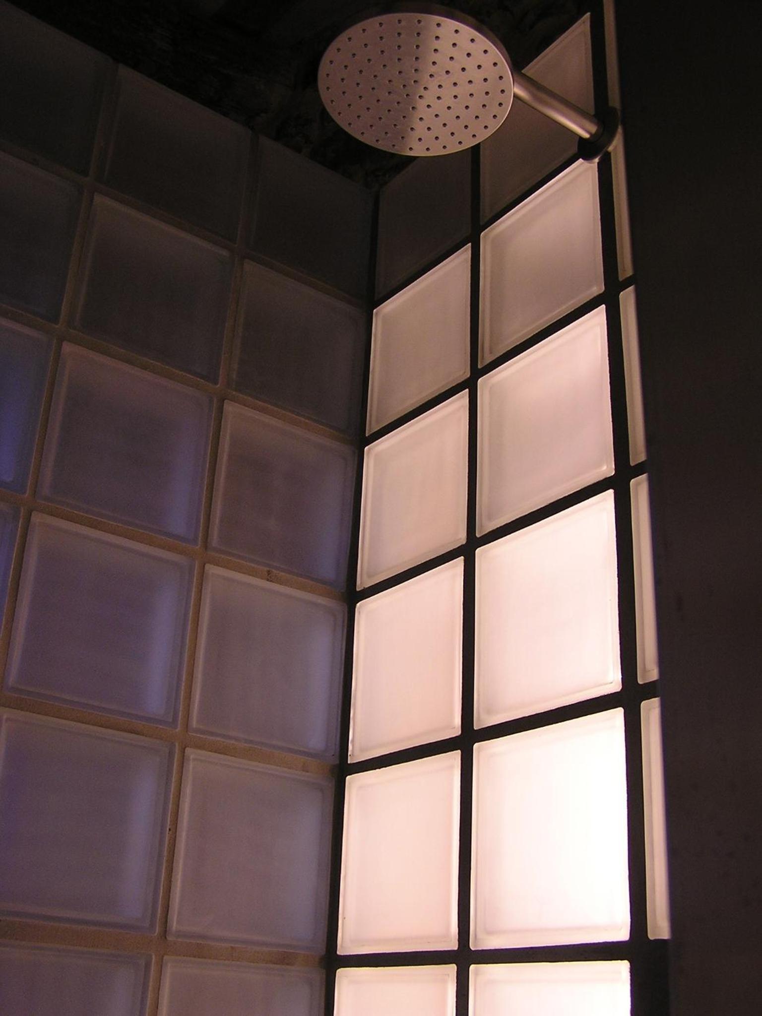 Studio (2 Adults) - Photo 2