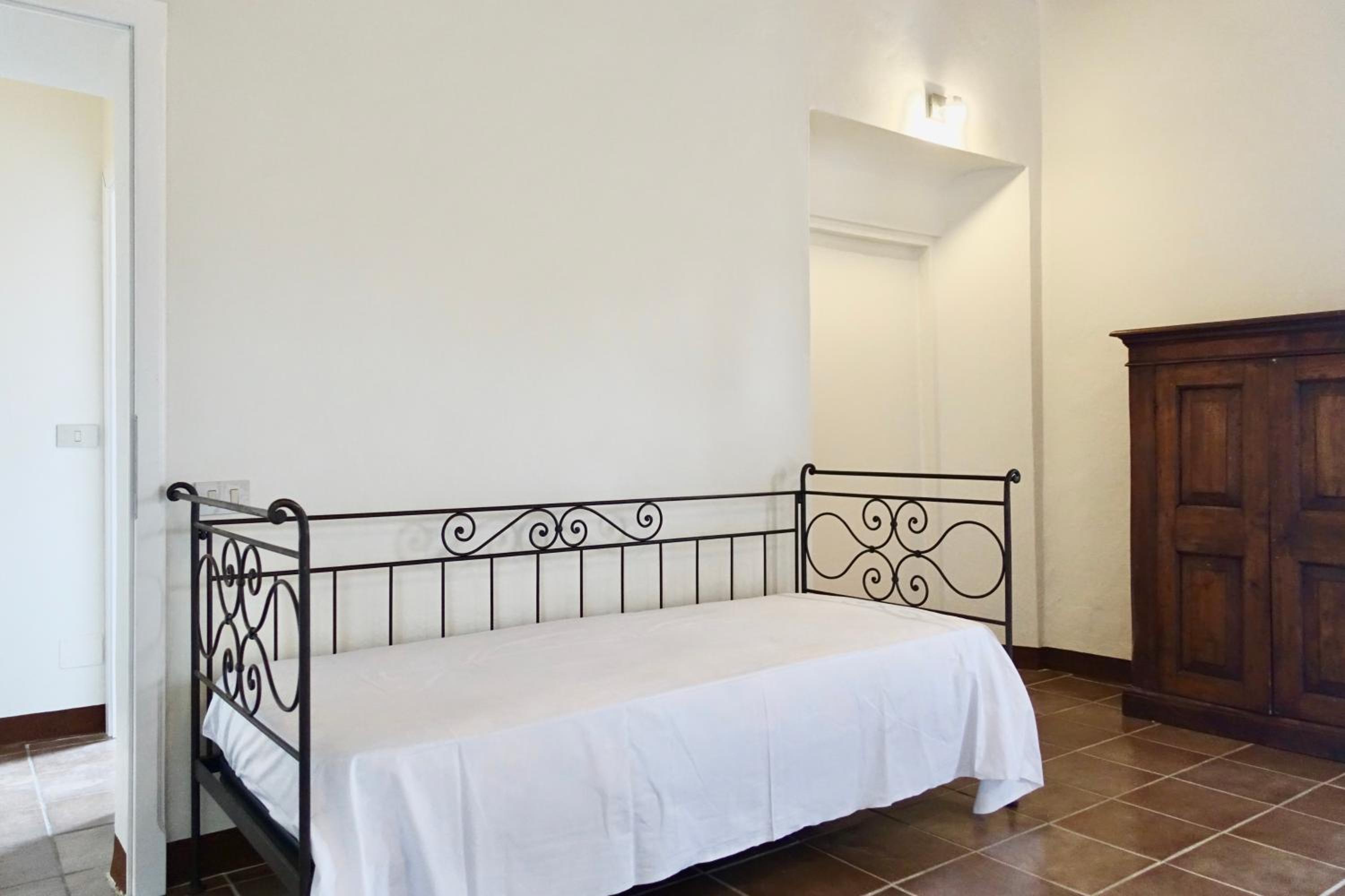 Two-Bedroom Apartment - Photo 27
