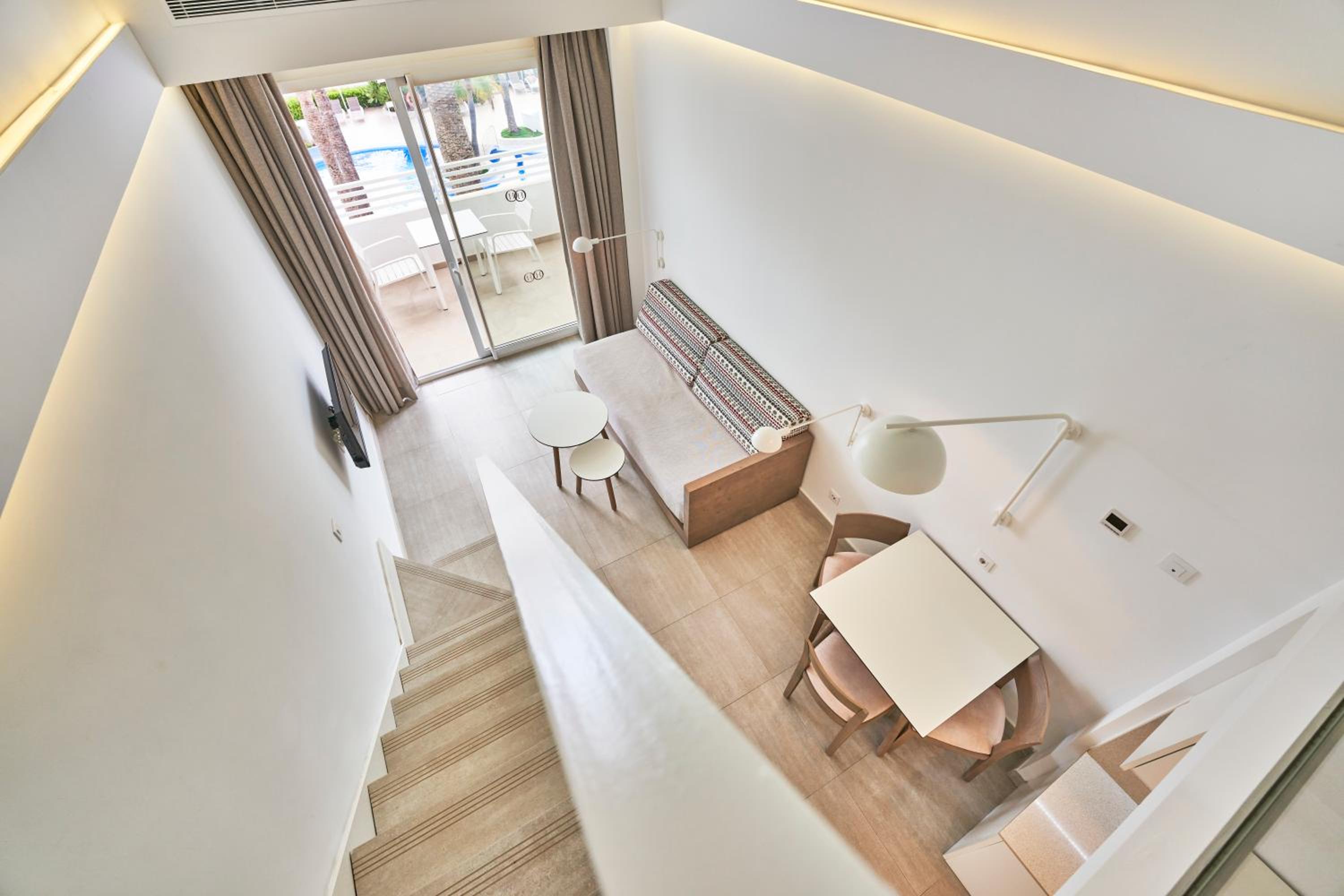 Apartment (2 Adults)