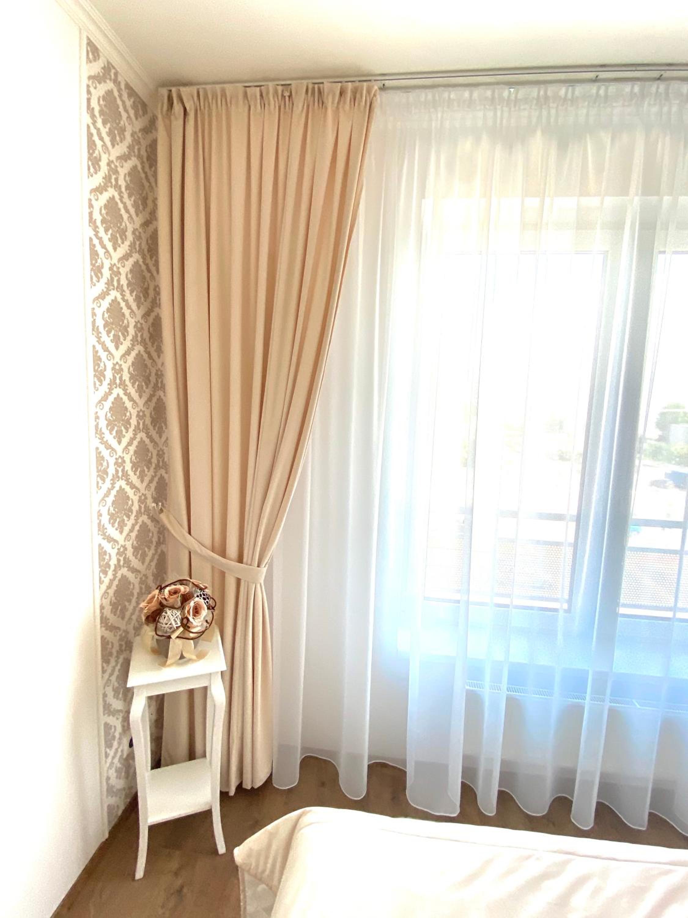 One-Bedroom Apartment - Photo 9