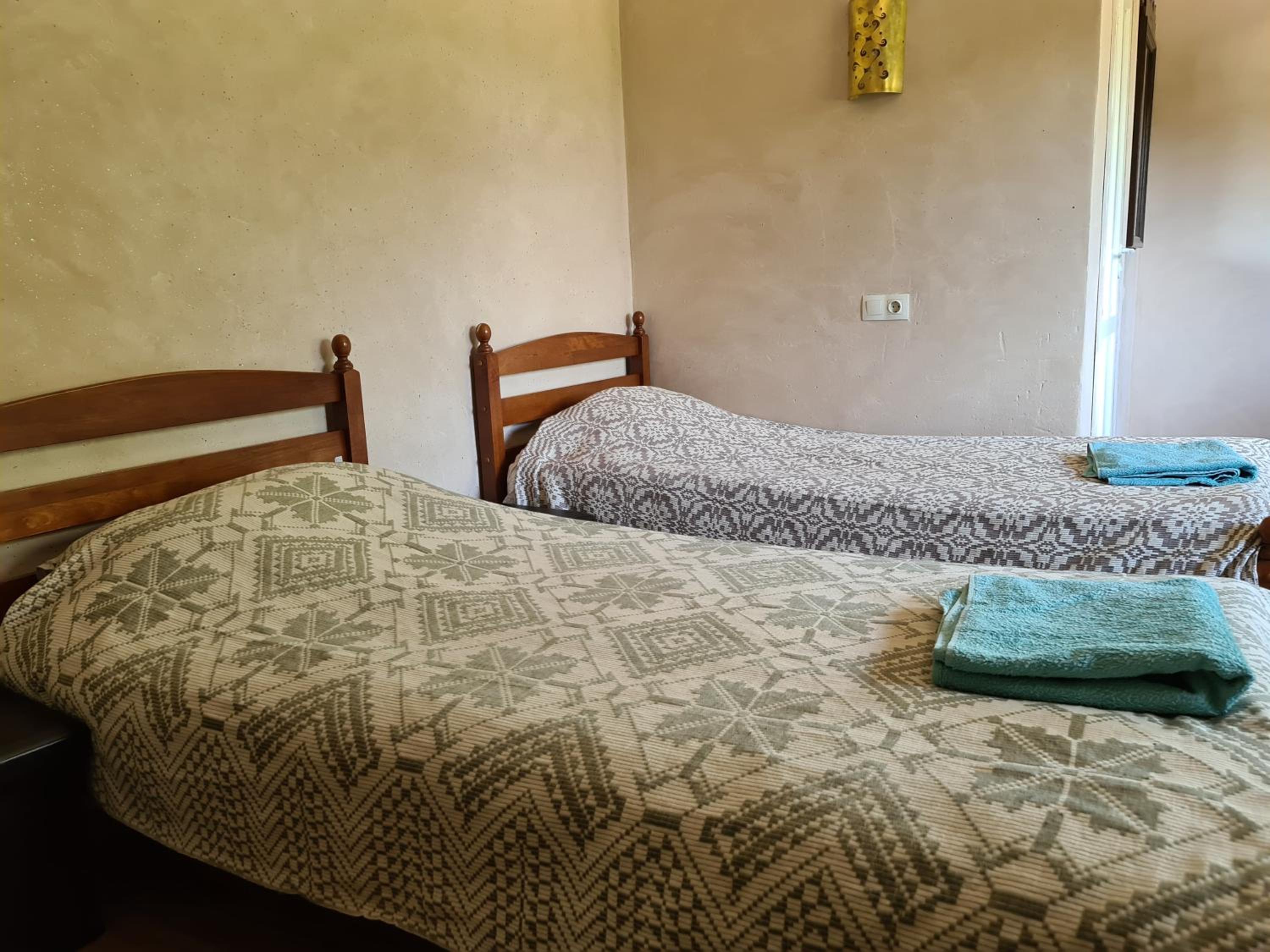 Standard Quadruple Room - Photo 6
