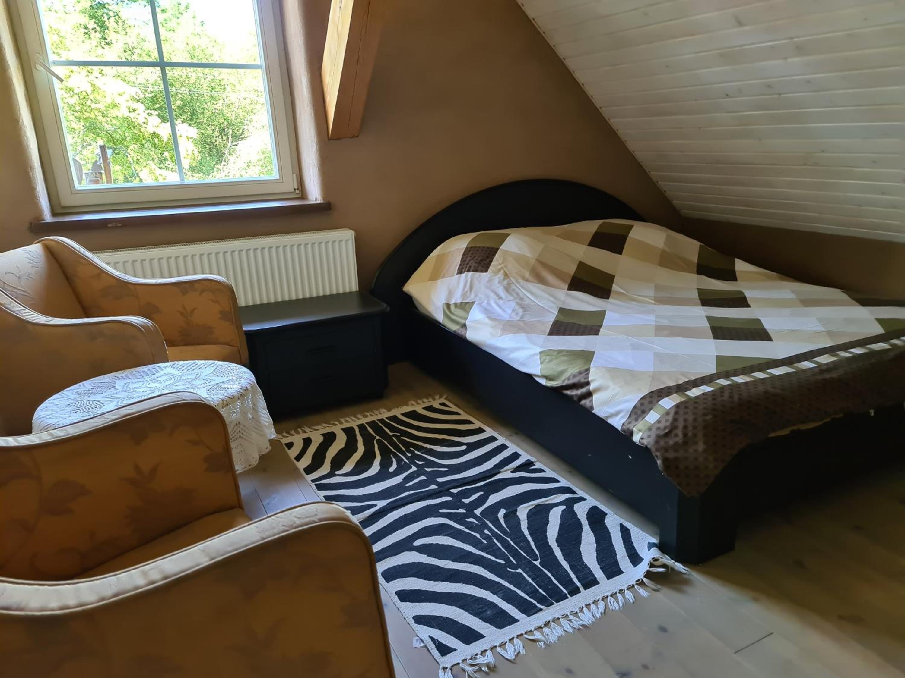 Standard Triple Room - Photo 8