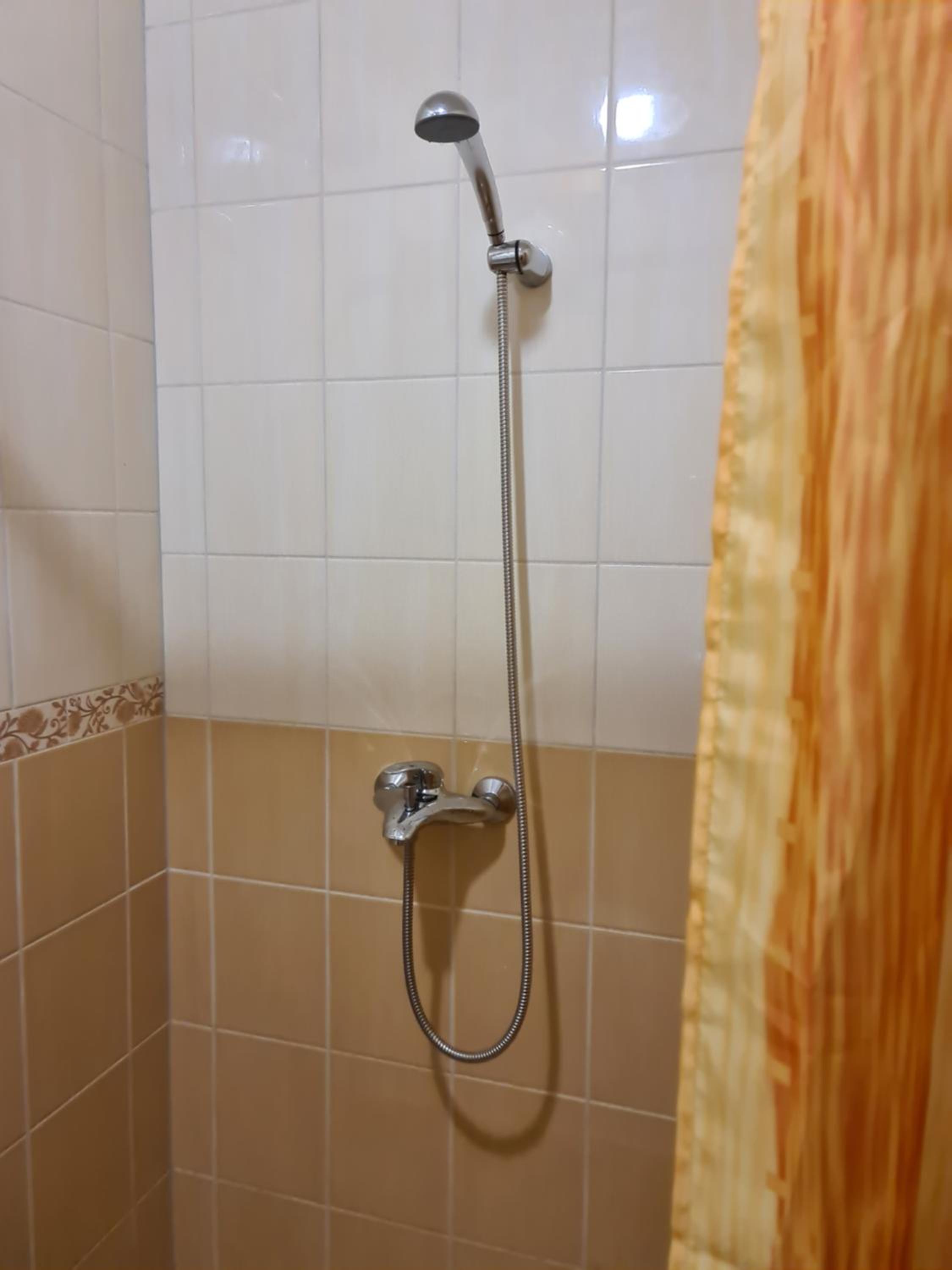 Standard Triple Room - Photo 9
