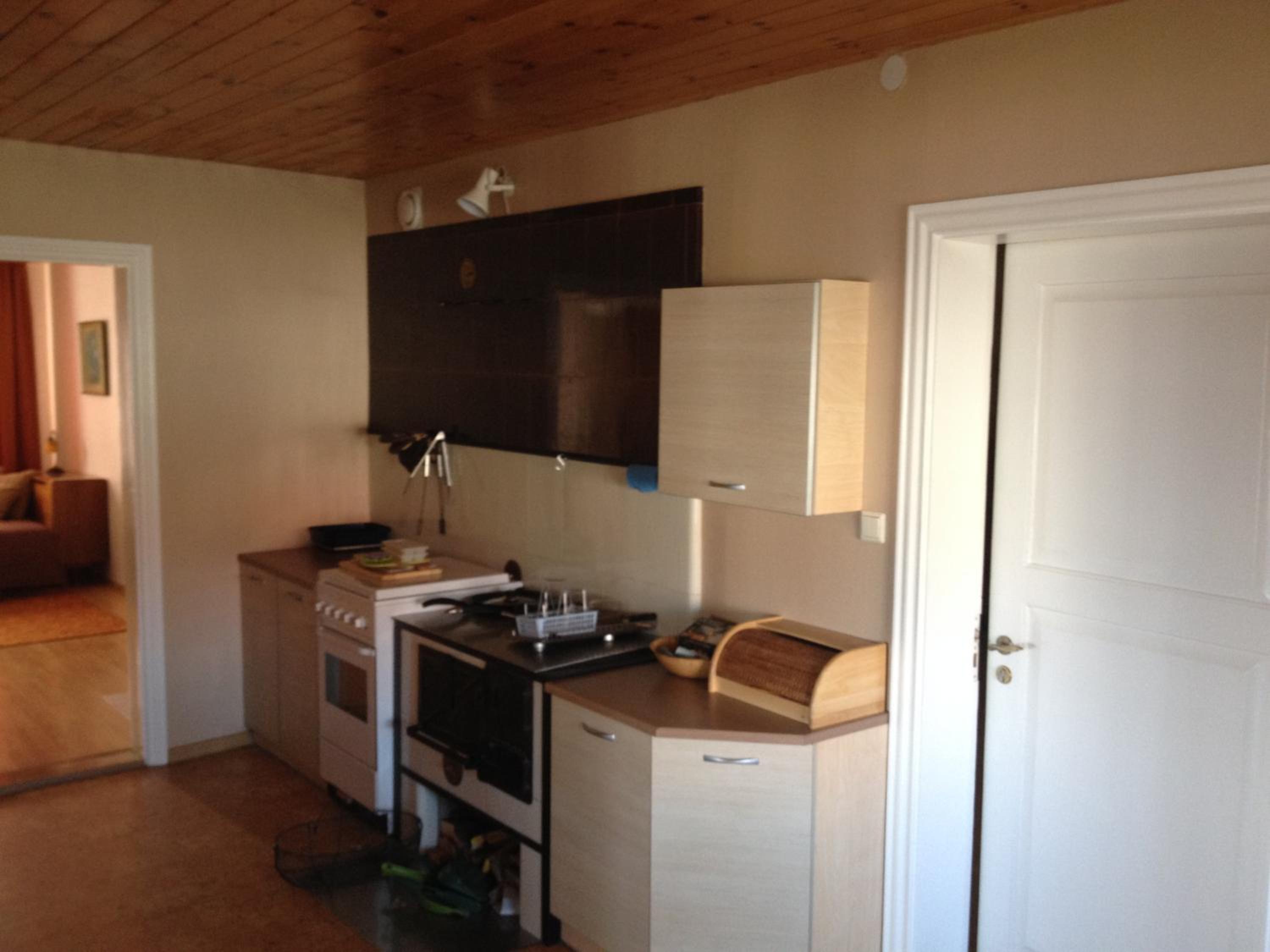 Three-Bedroom House photo 3