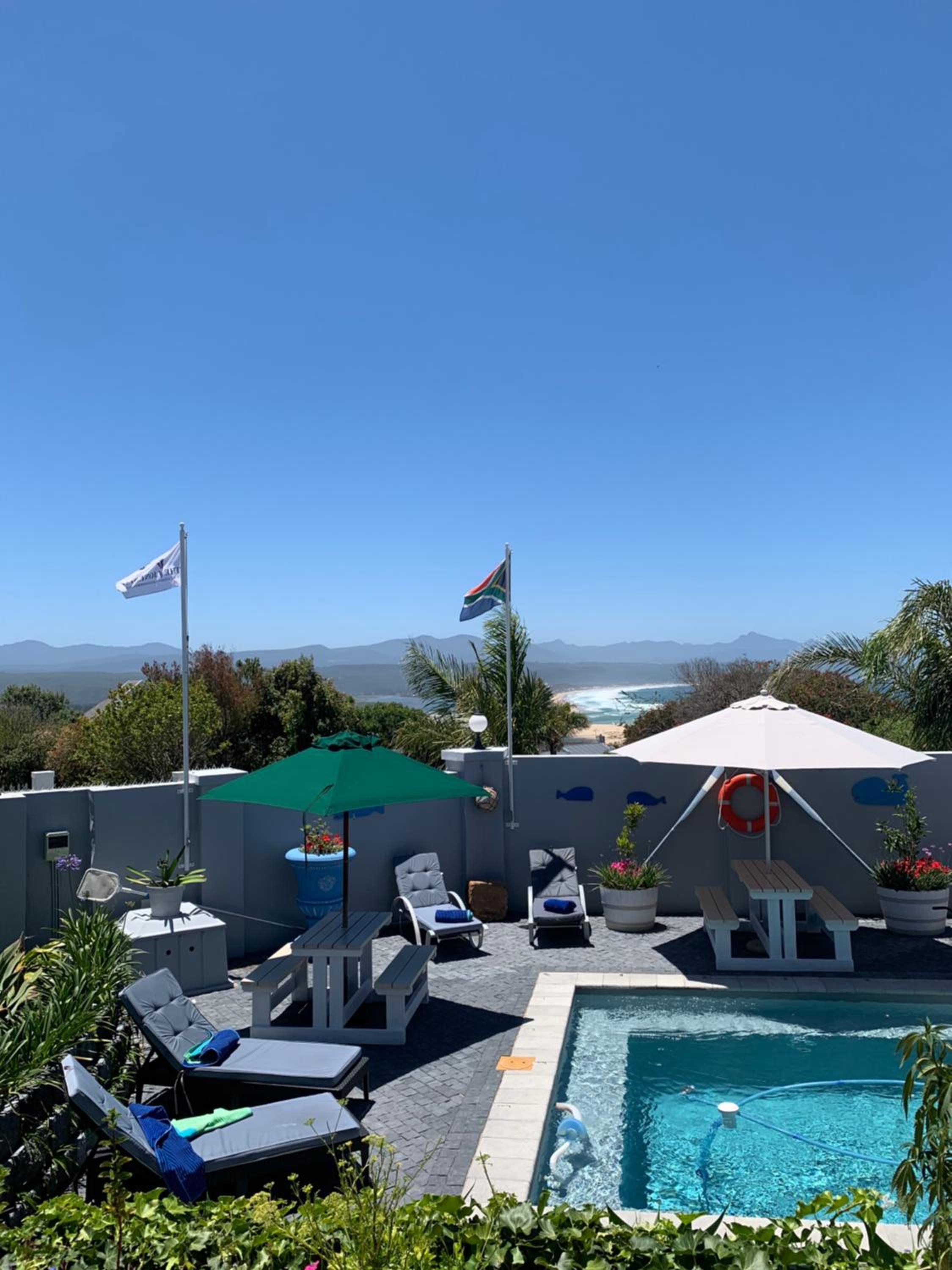 Superior Three-Bedroom Apartment with Ocean View - Photo 25
