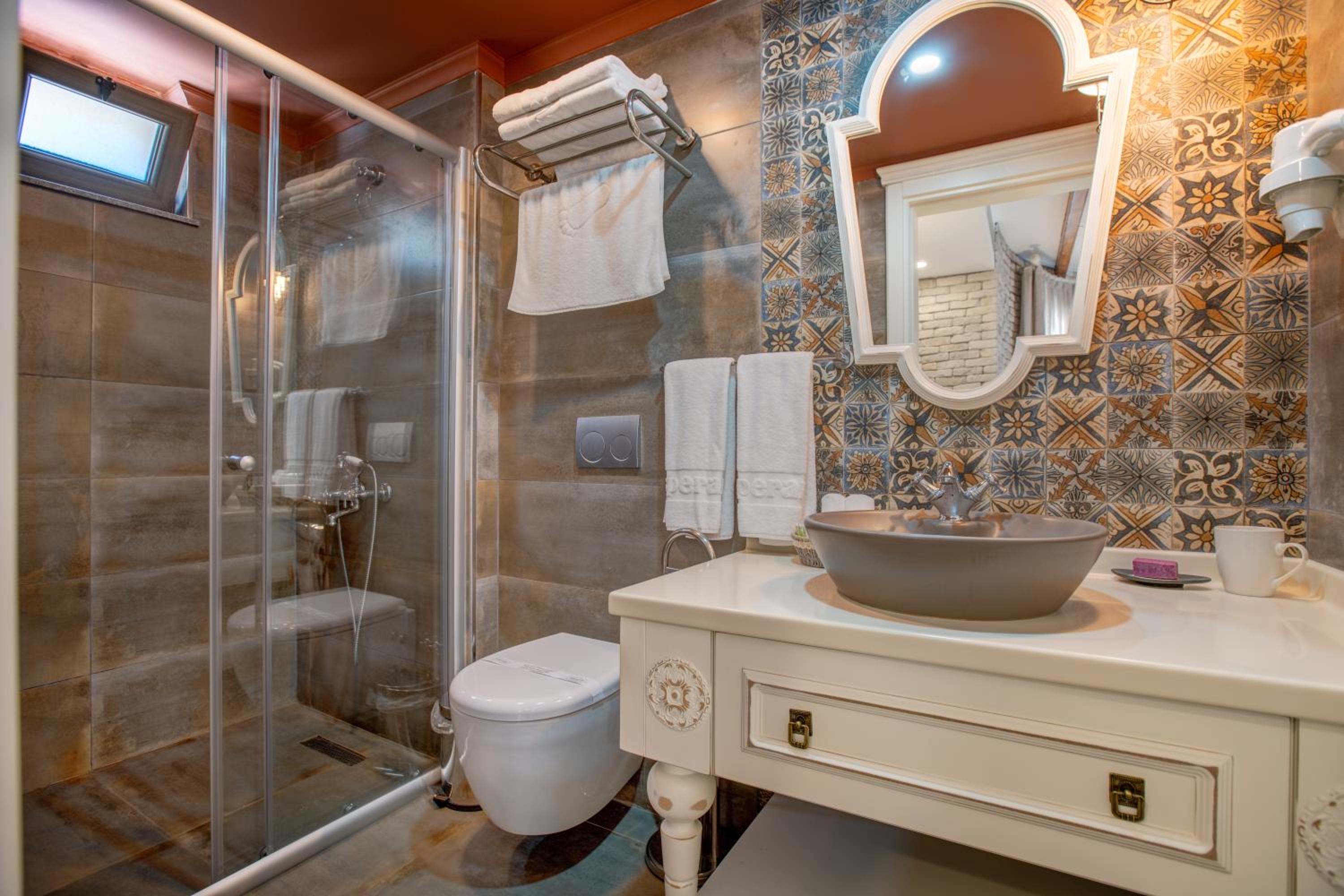 Double Room with Sea View - Photo 2