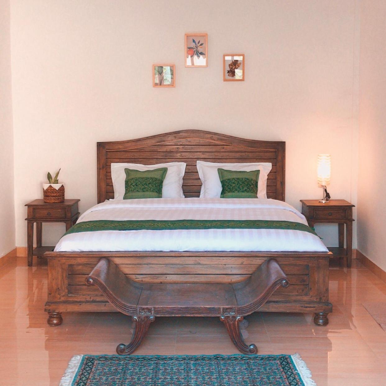 Three-Bedroom Villa - Photo 4