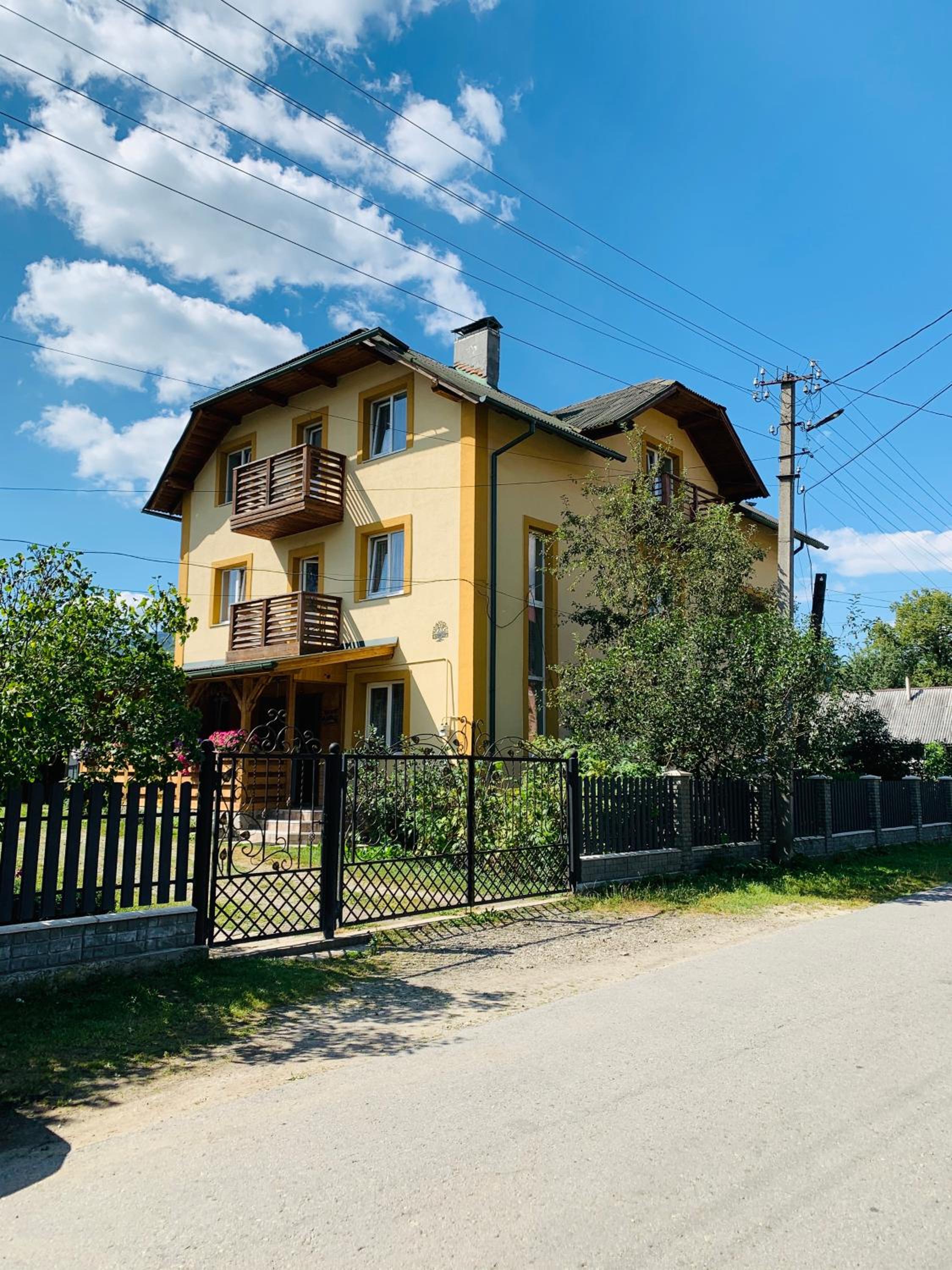 Villa photo 3