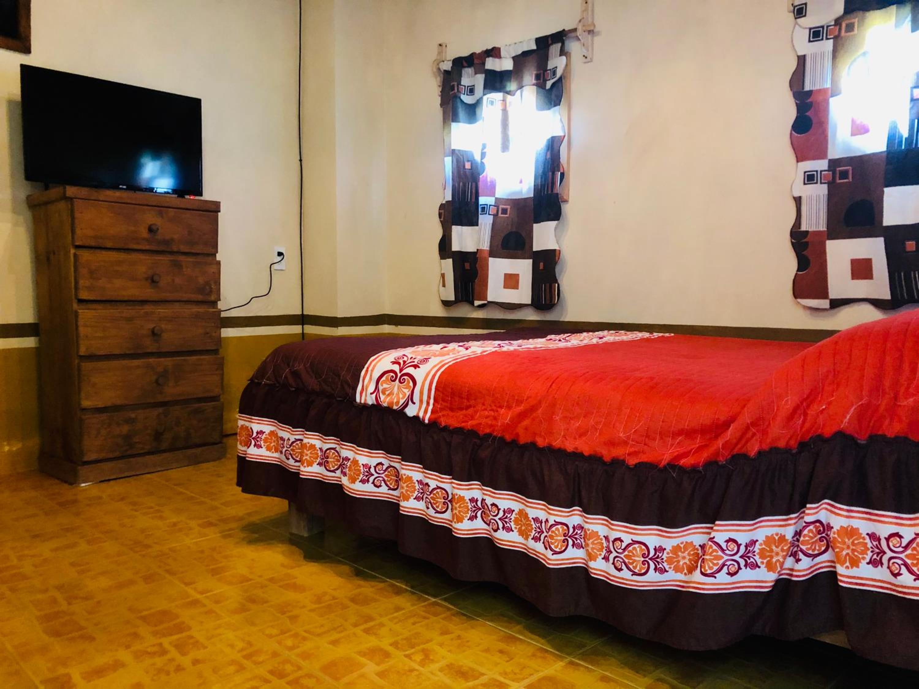 Double Room - Photo 10
