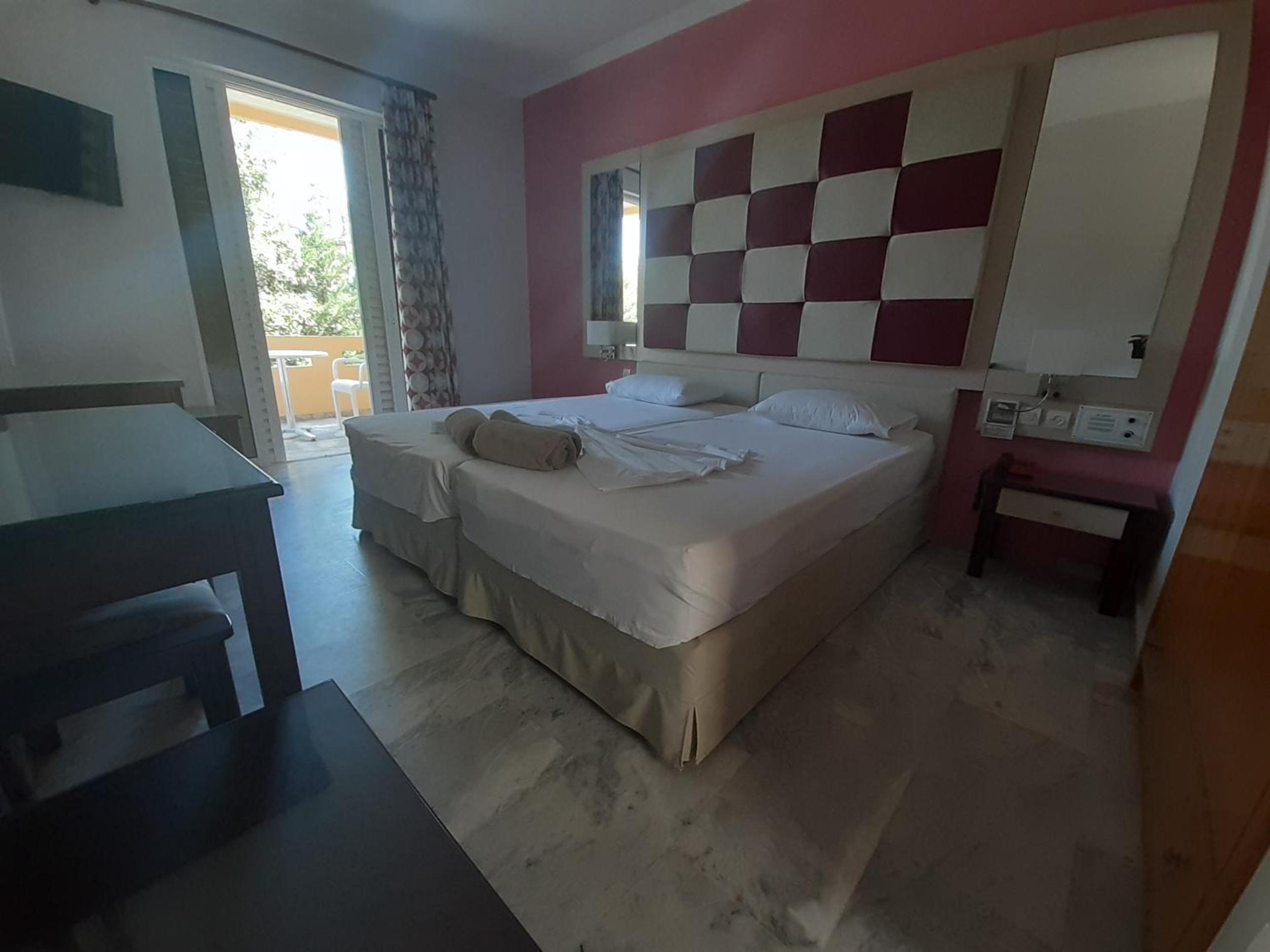 Superior Double Room photo 3