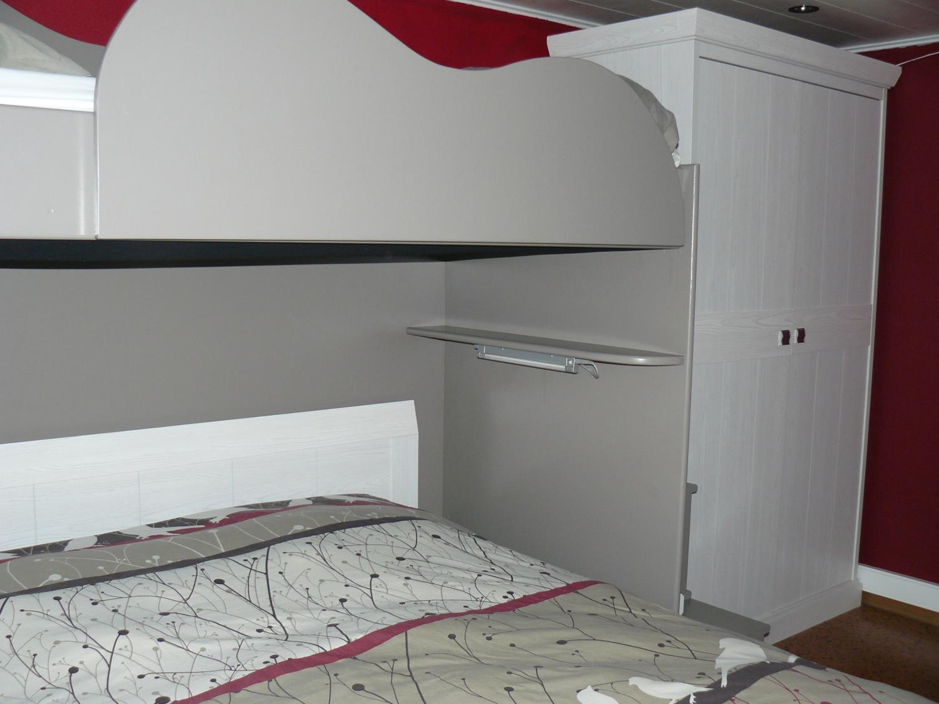 Standard Double Room With Shared Bathroom