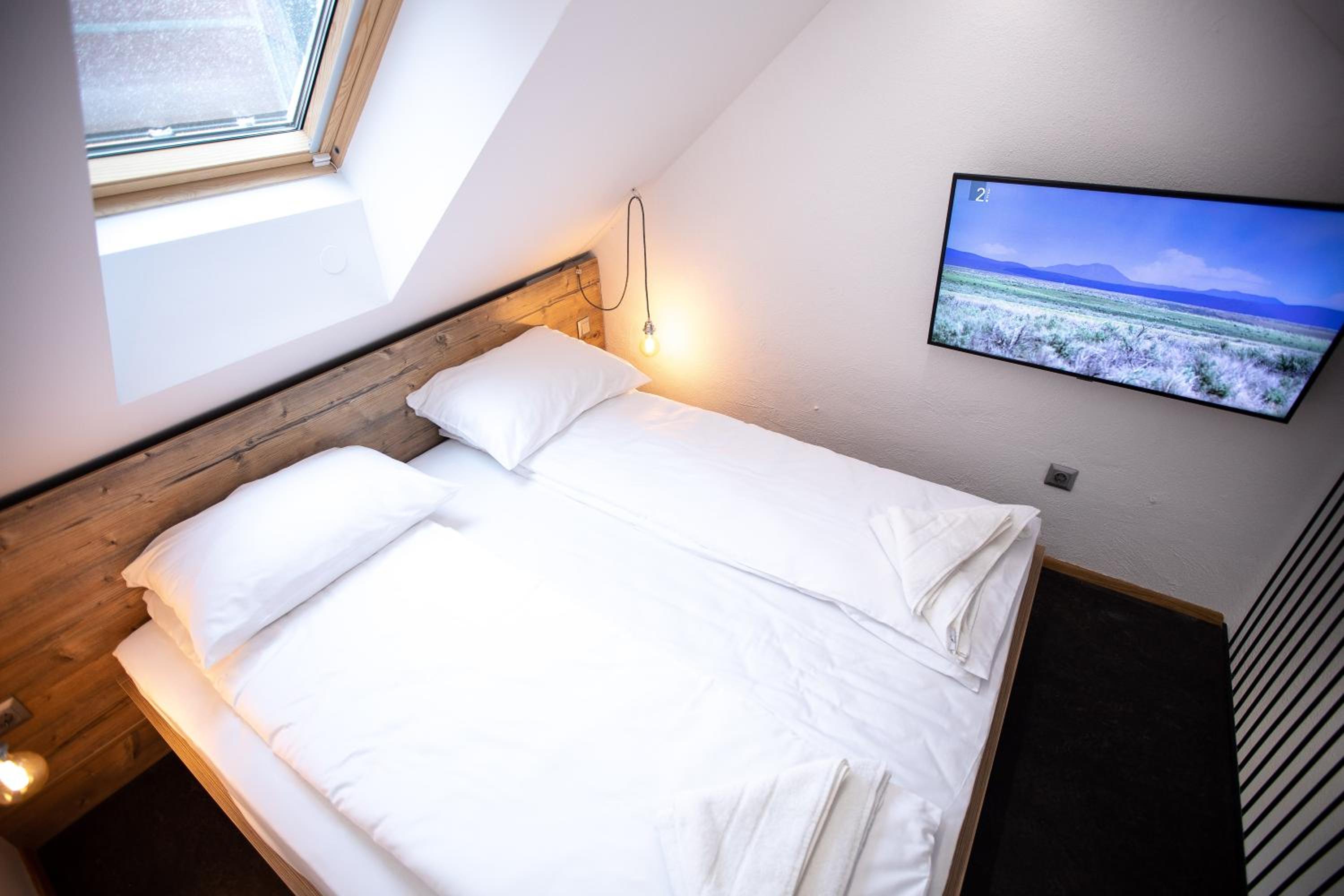 Attic Apartment - Split Level