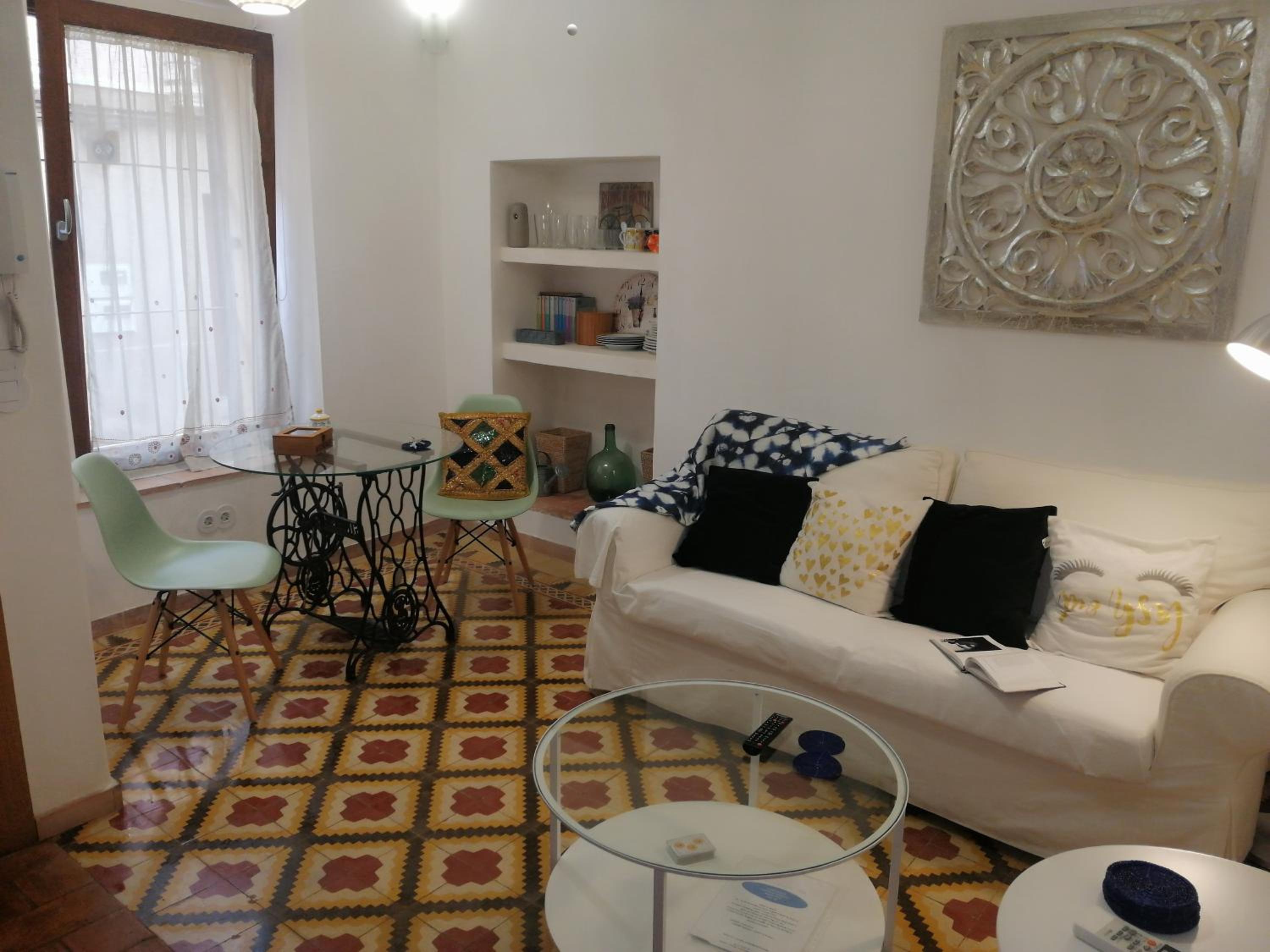Studio 1 Village - Photo 11