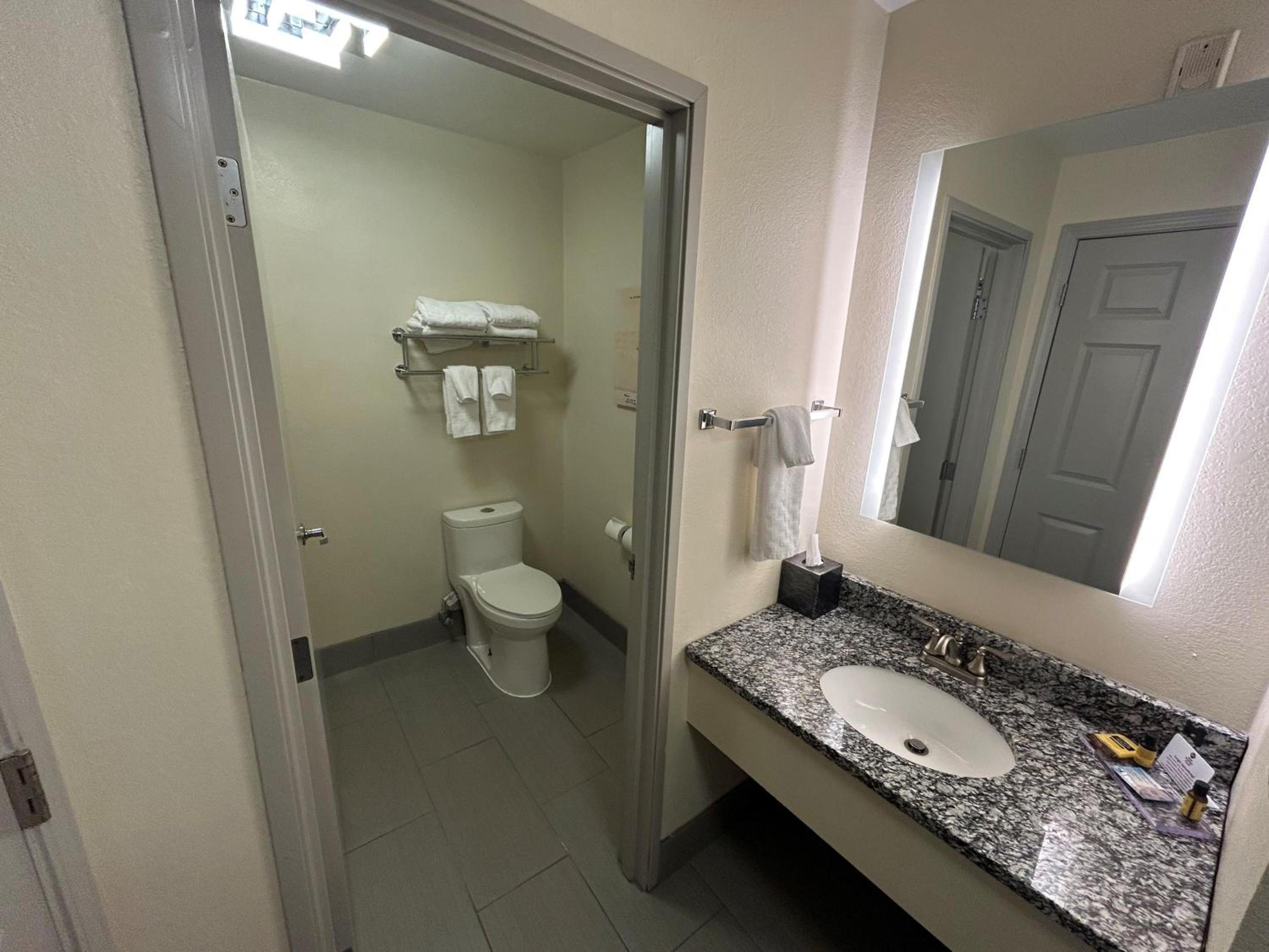 Queen Room with Two Queen Beds - Communication Assistance/Non-Smoking