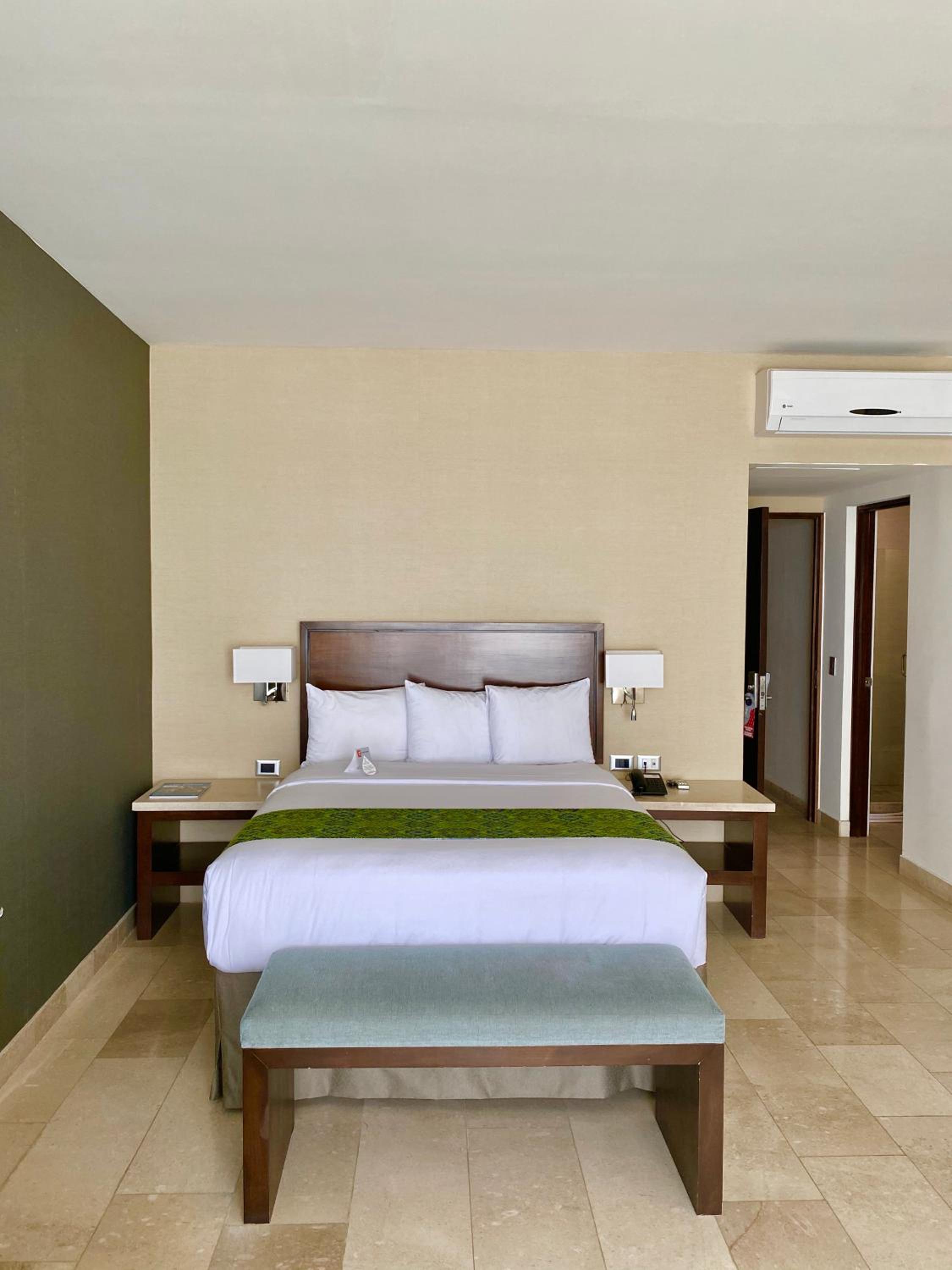 Master Suite - Photo 4