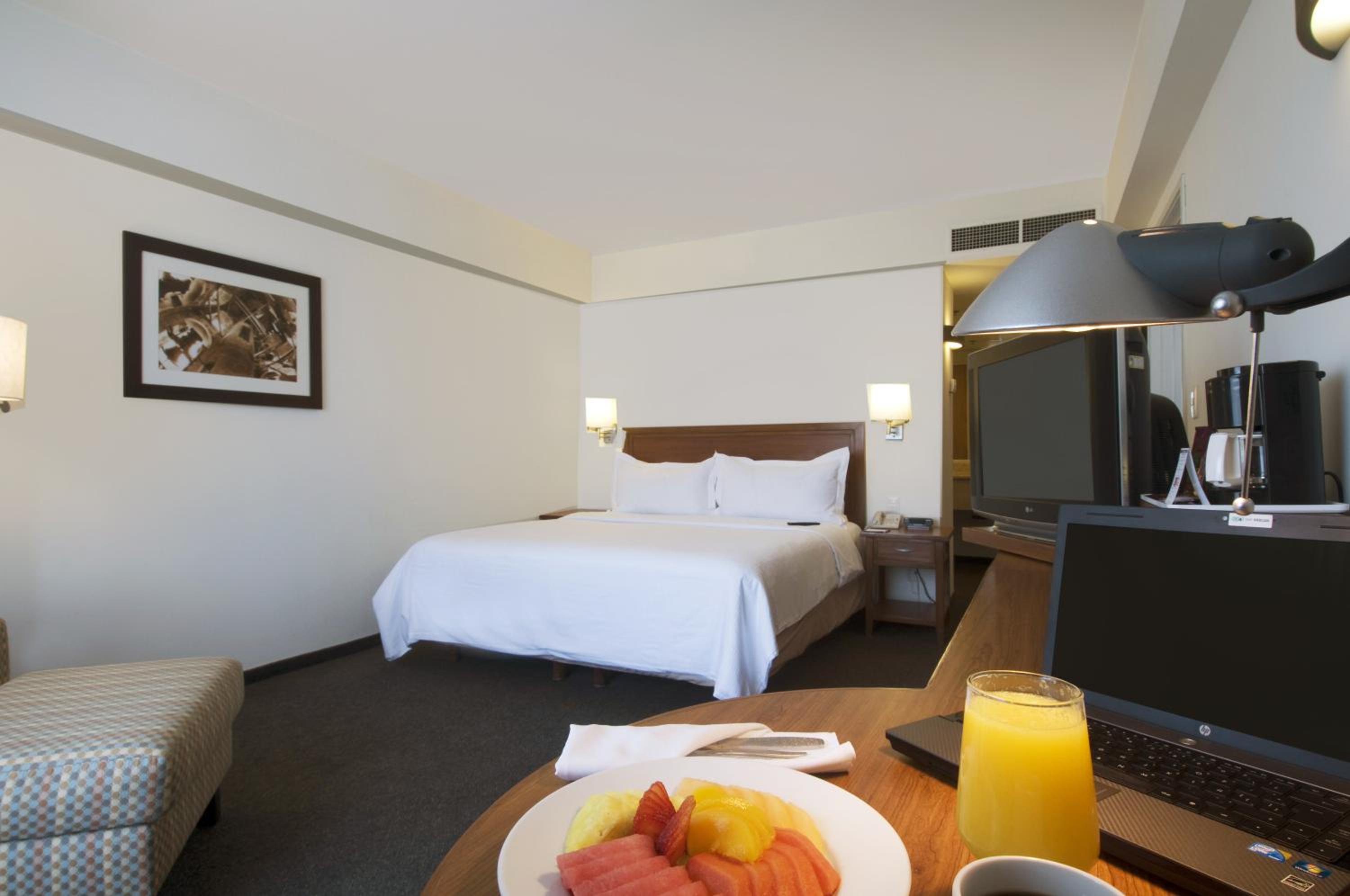 Superior King Room - Photo 1