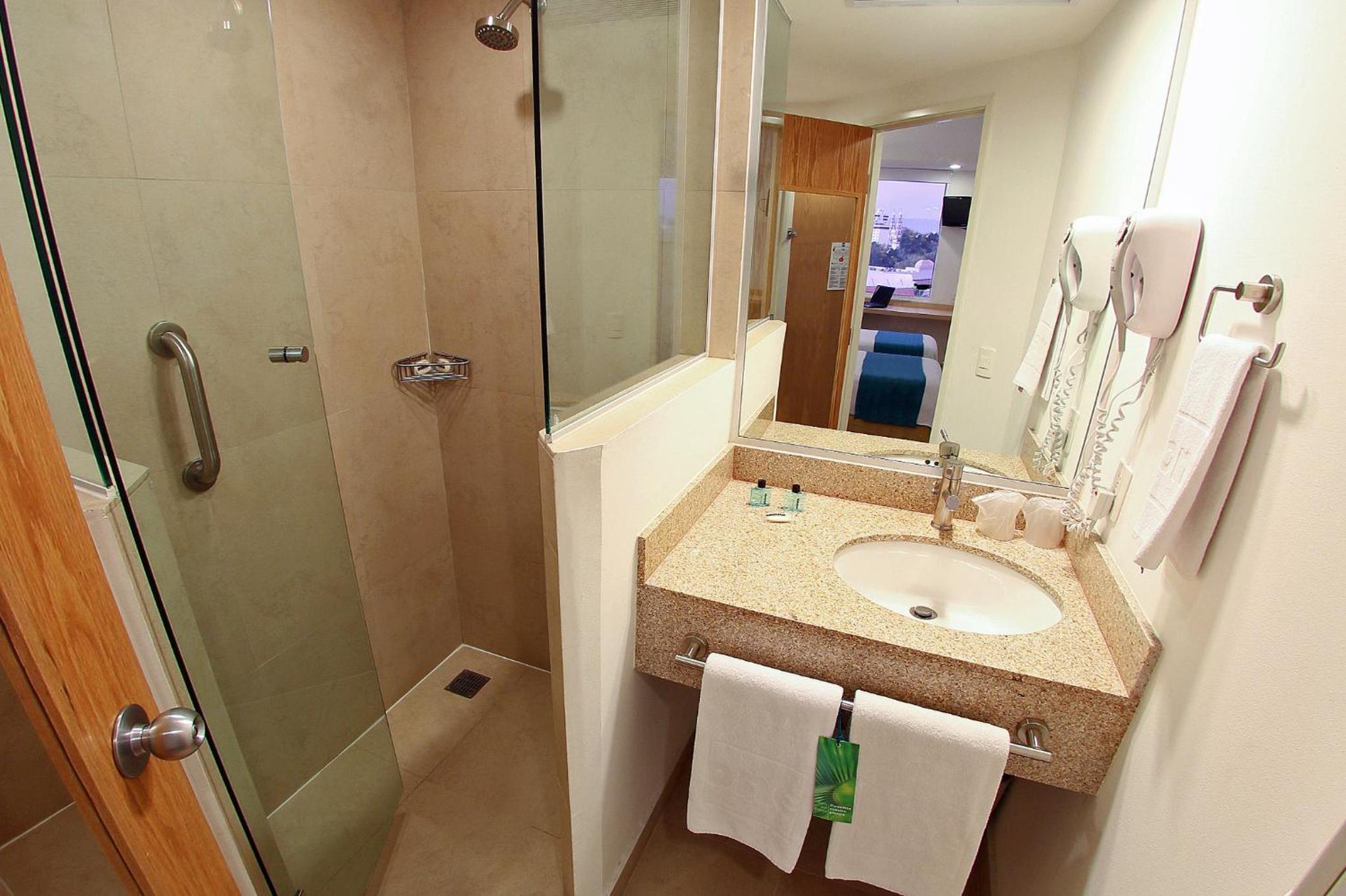 Superior Twin Room - Photo 4