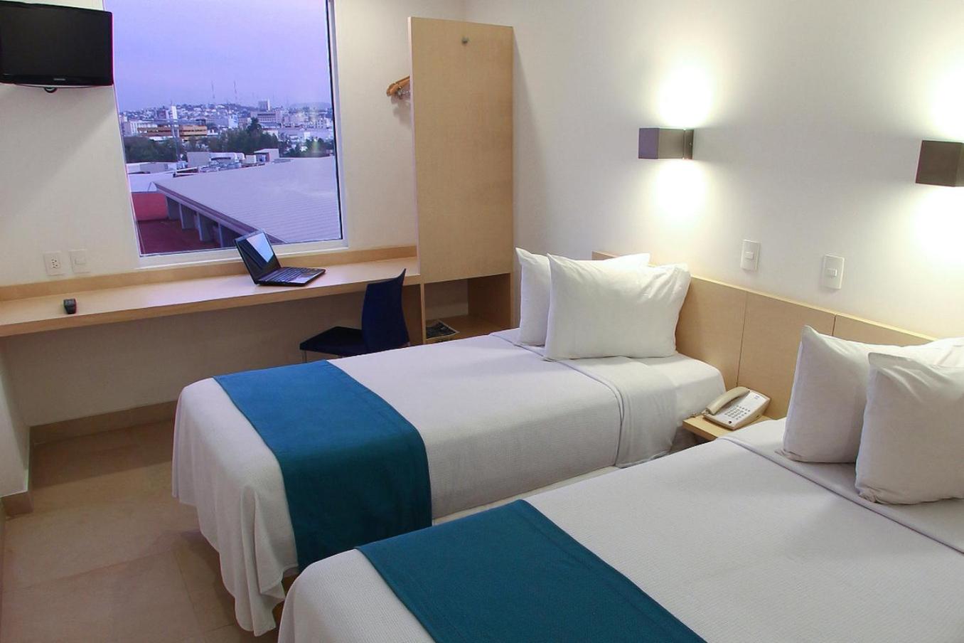 Superior Twin Room - Photo 2