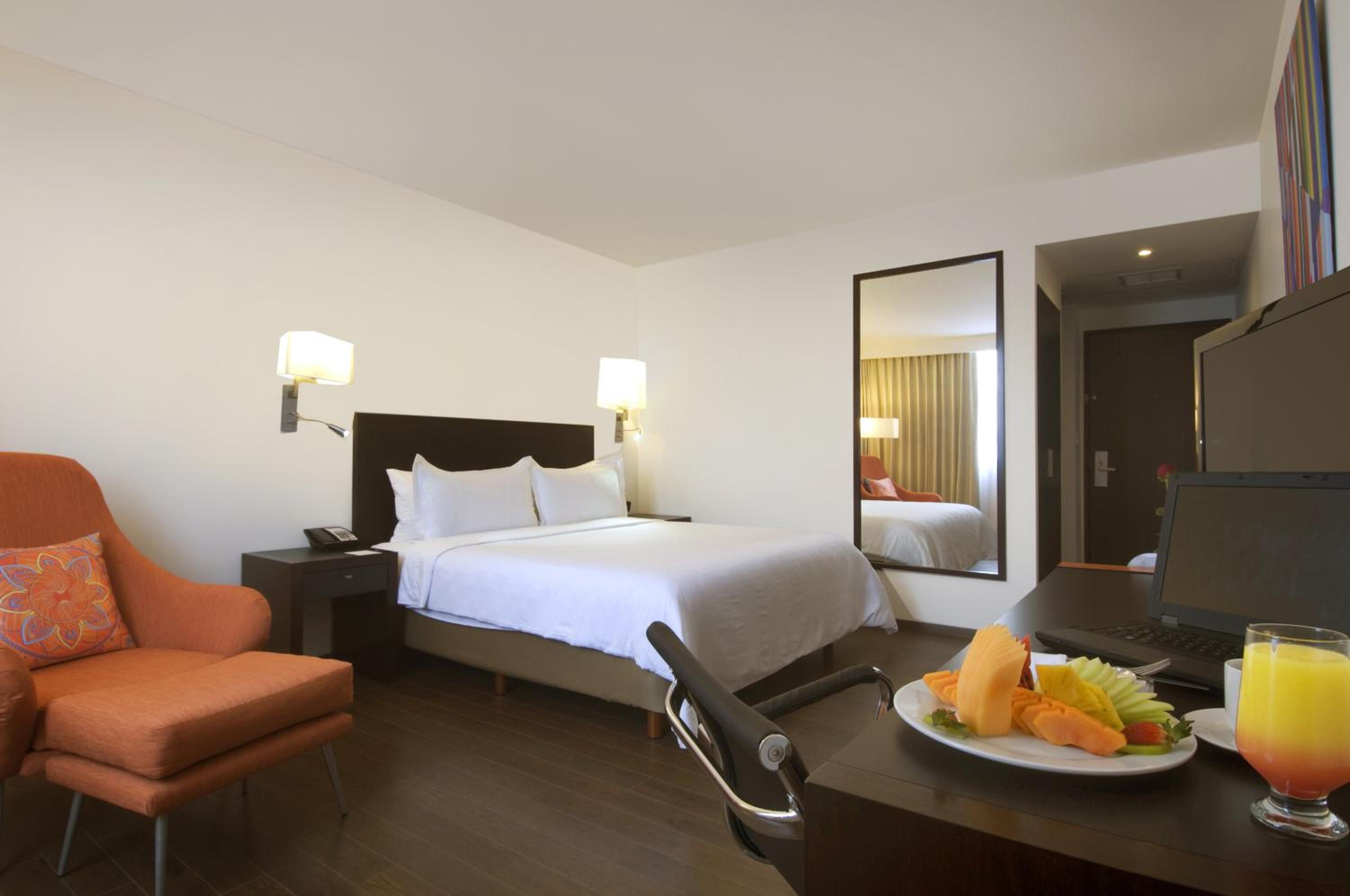 Superior King Room - Photo 4