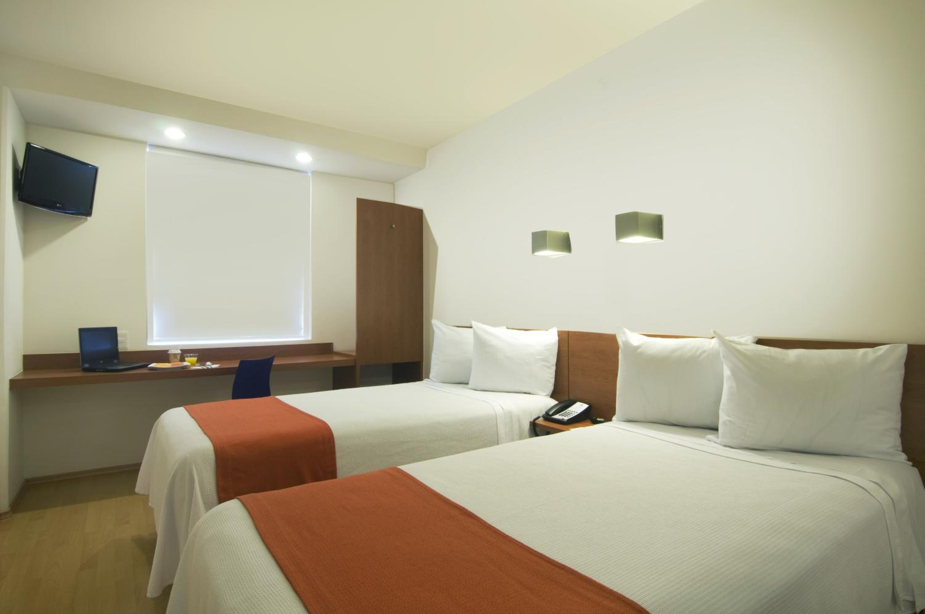 Superior Double Room - Photo 2