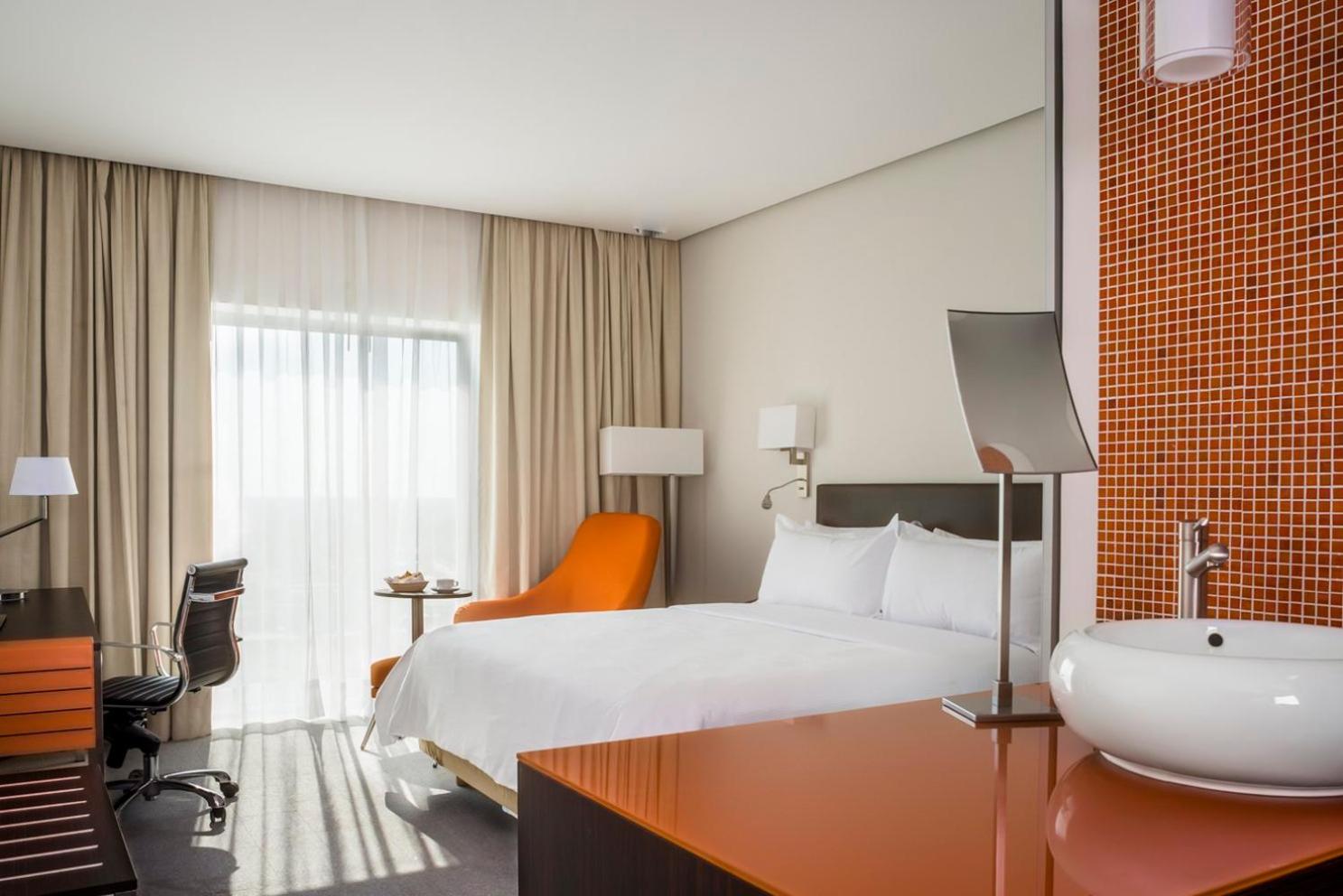 Superior King Room
