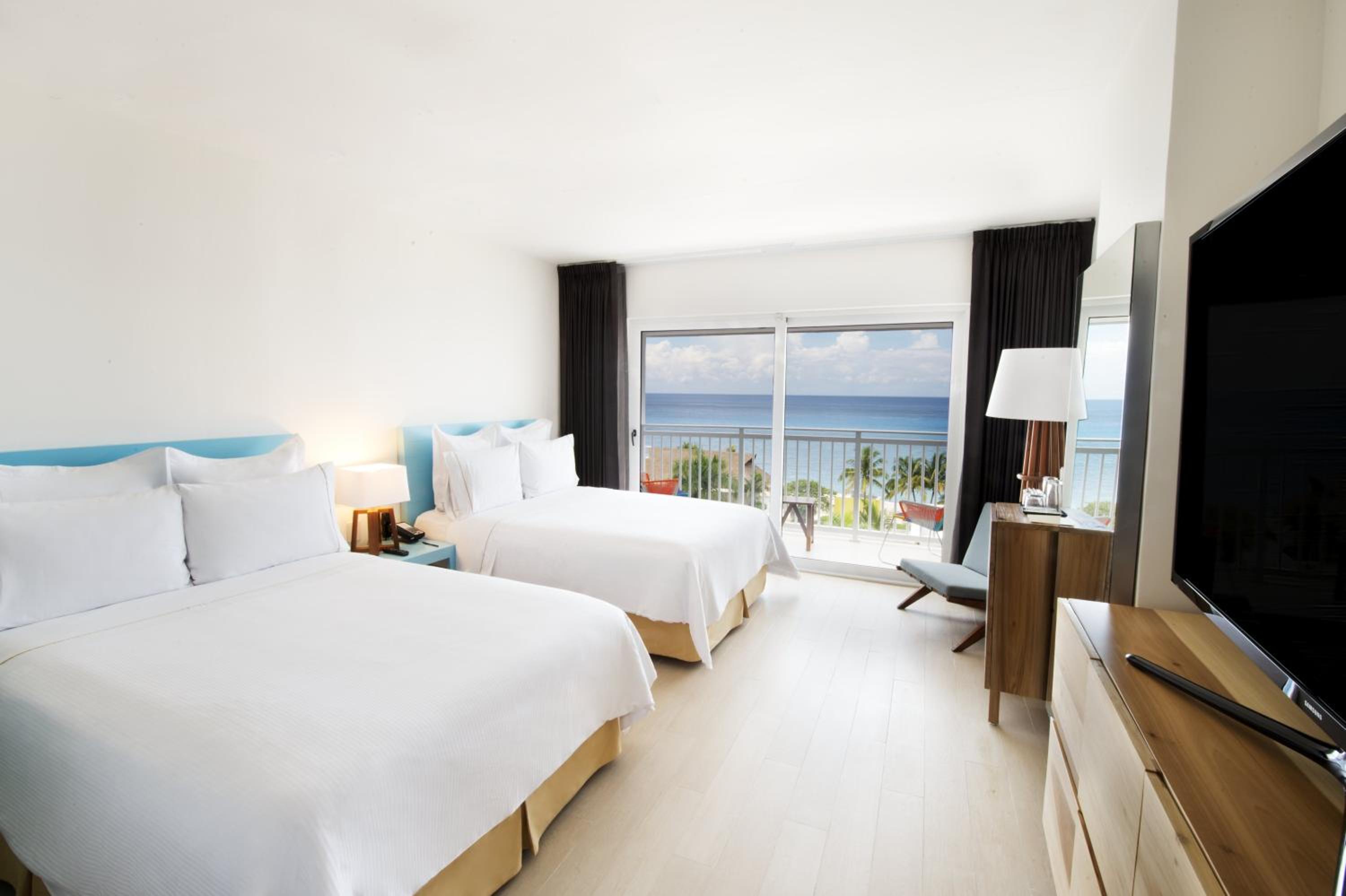 2 Bedrooms Family Suite thumbnail 6