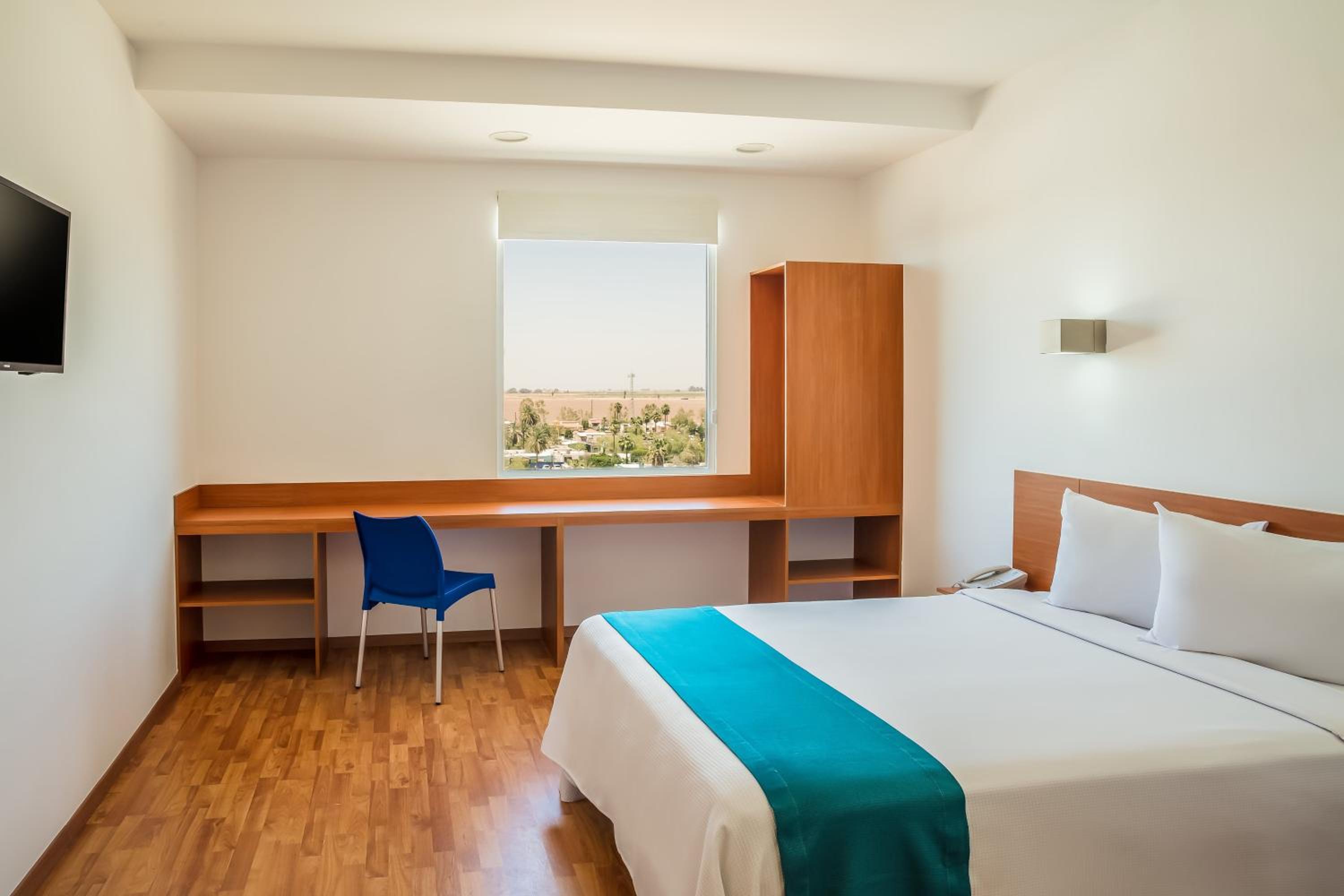 Superior Queen Room