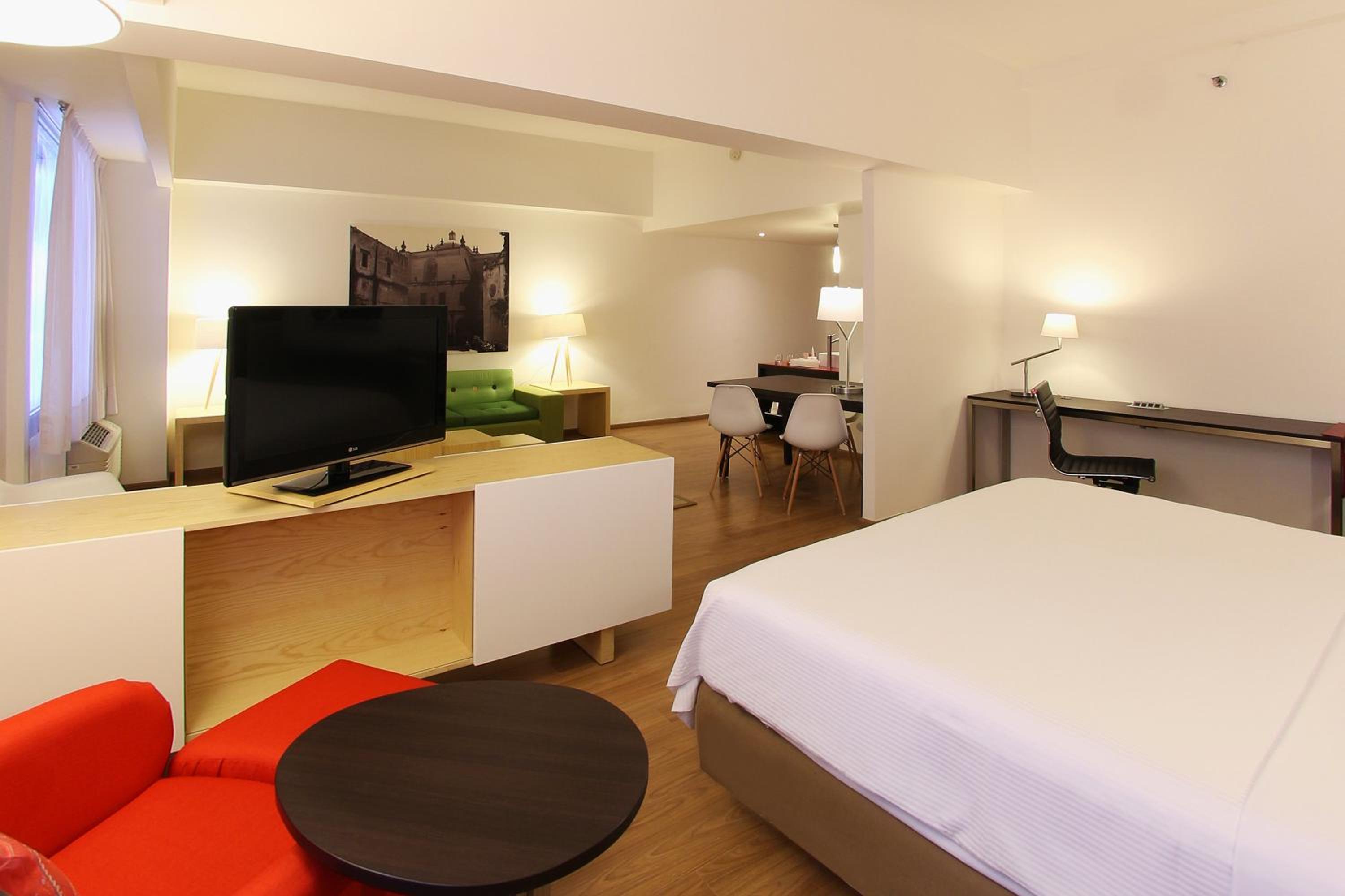 Junior Suite - Photo 11
