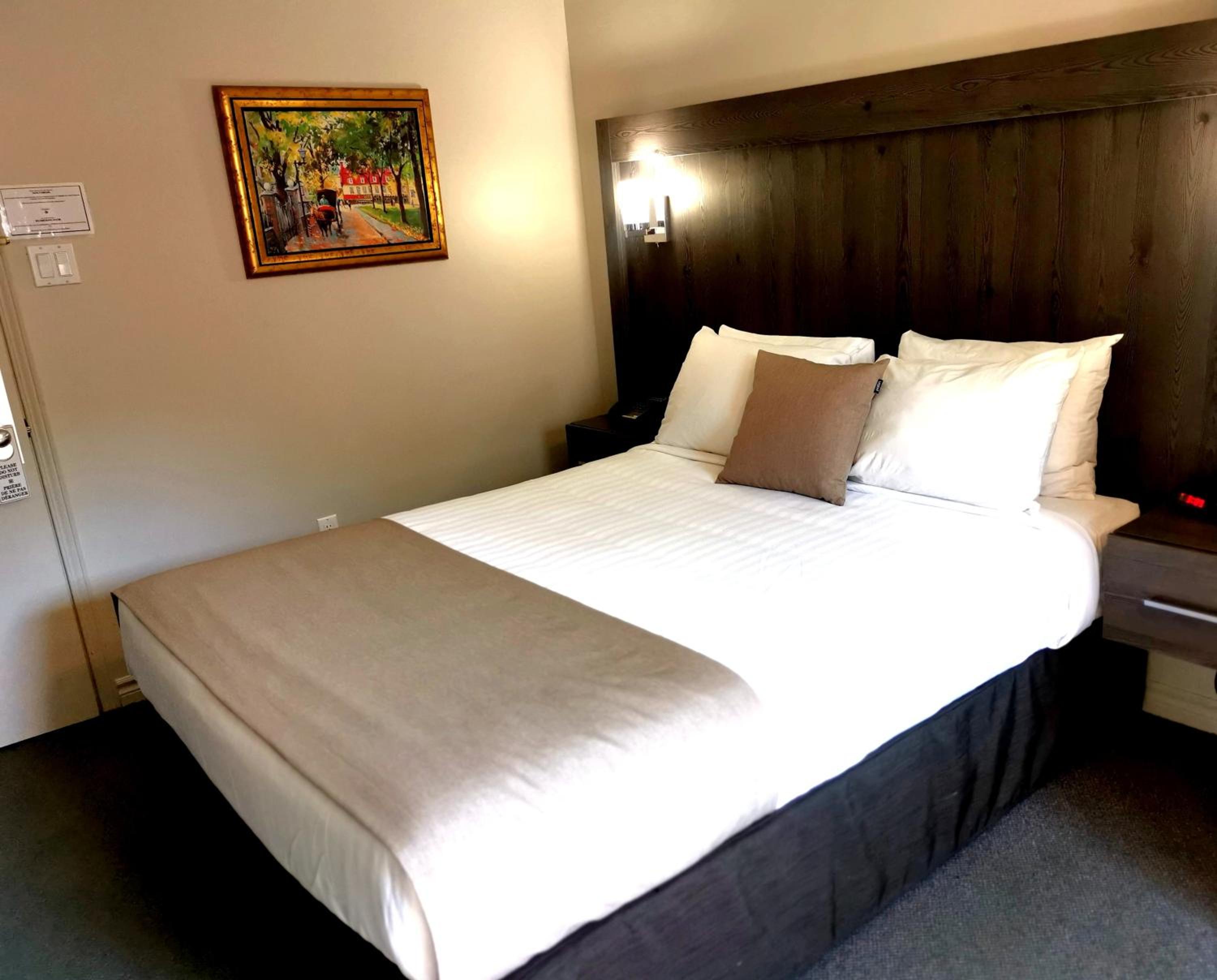 Superior Queen Room - Photo 12