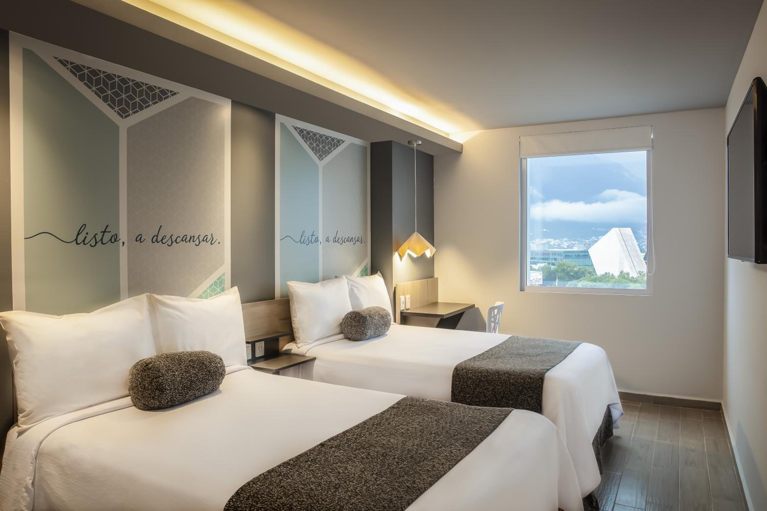 Superior Twin Room photo 3