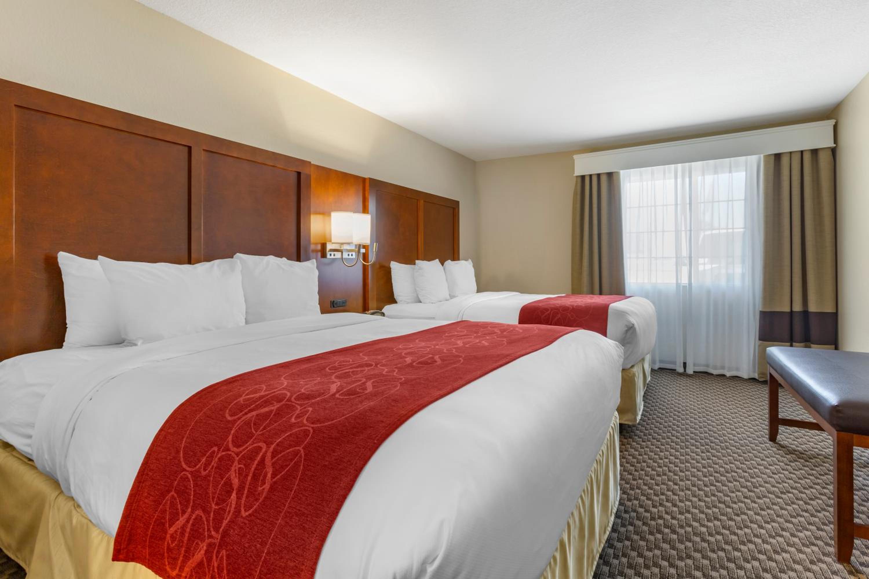 Queen Suite with Two Queen Beds and Sofa - Non-Smoking photo 1
