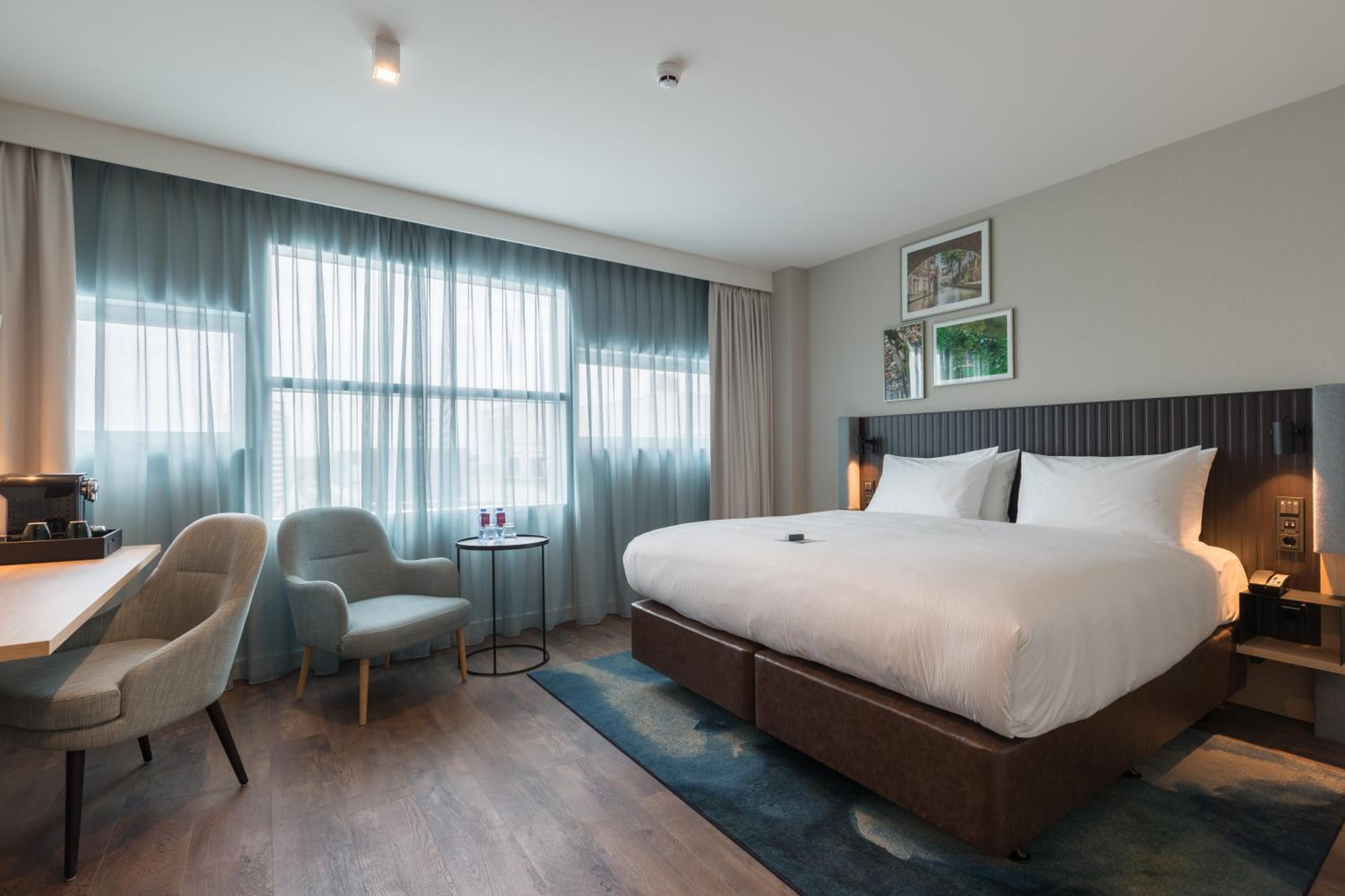 Standard King Room - Photo 1