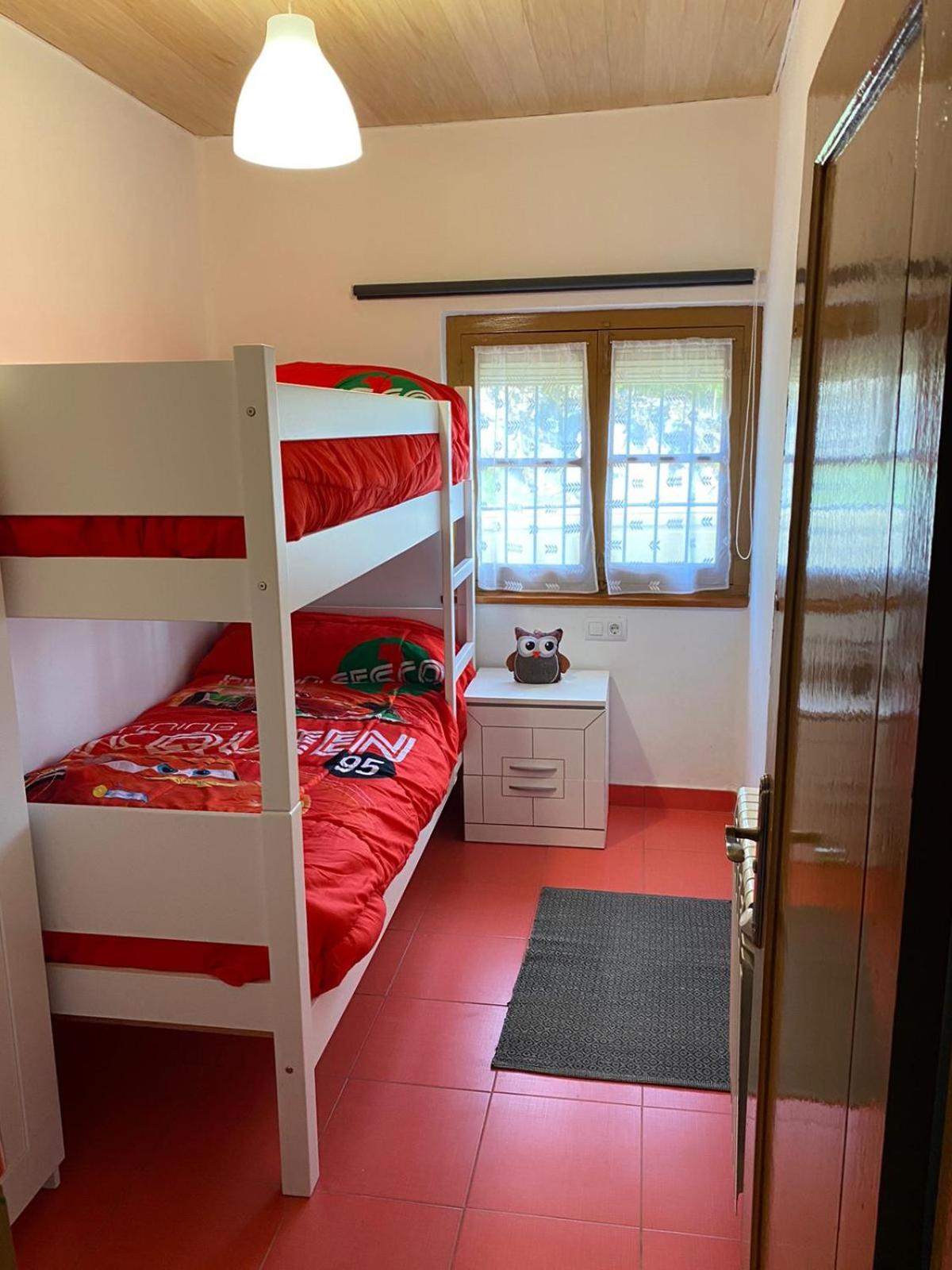 Four-Bedroom House photo 2