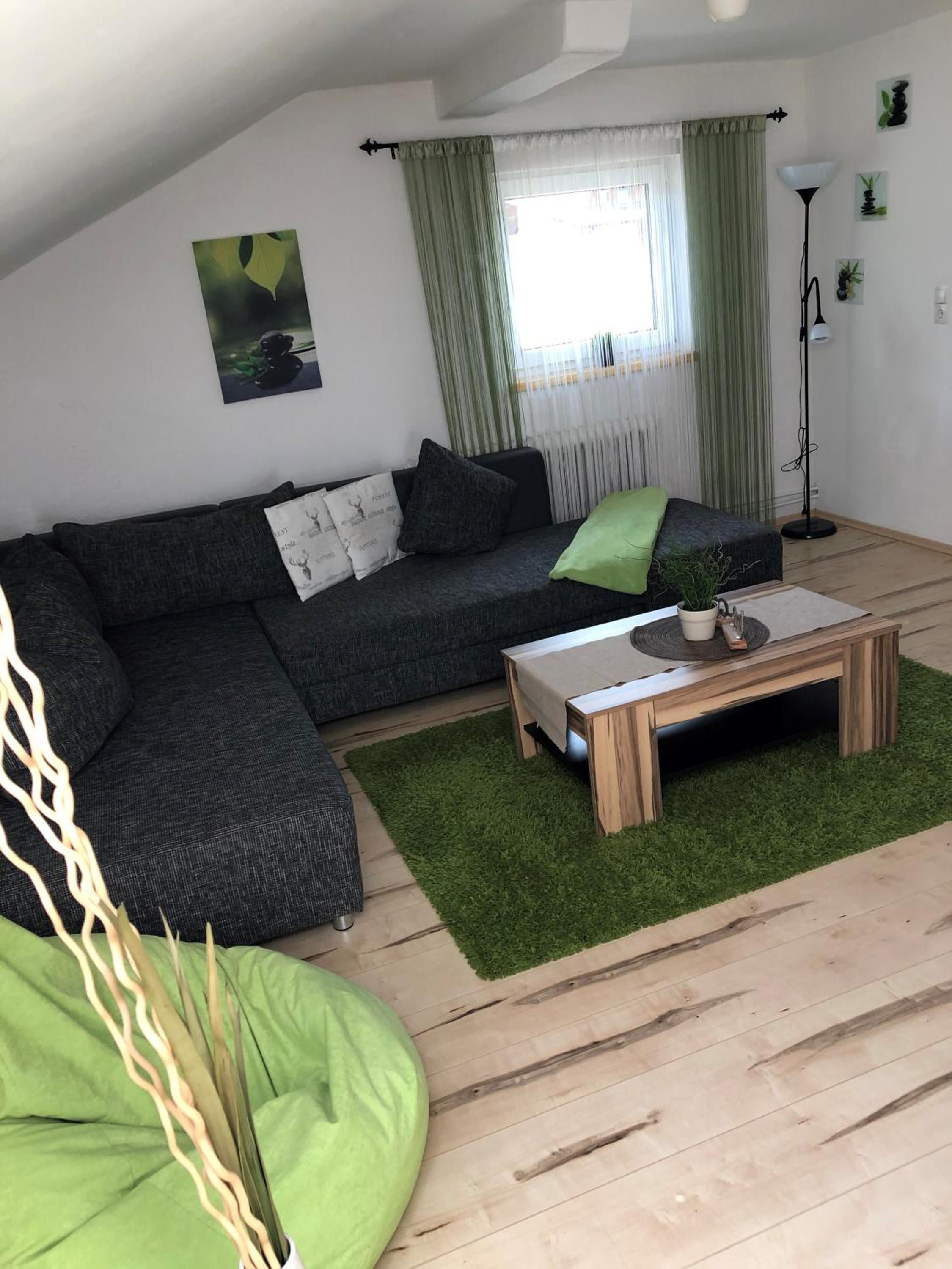 Three-Bedroom Apartment with Balcony photo 1