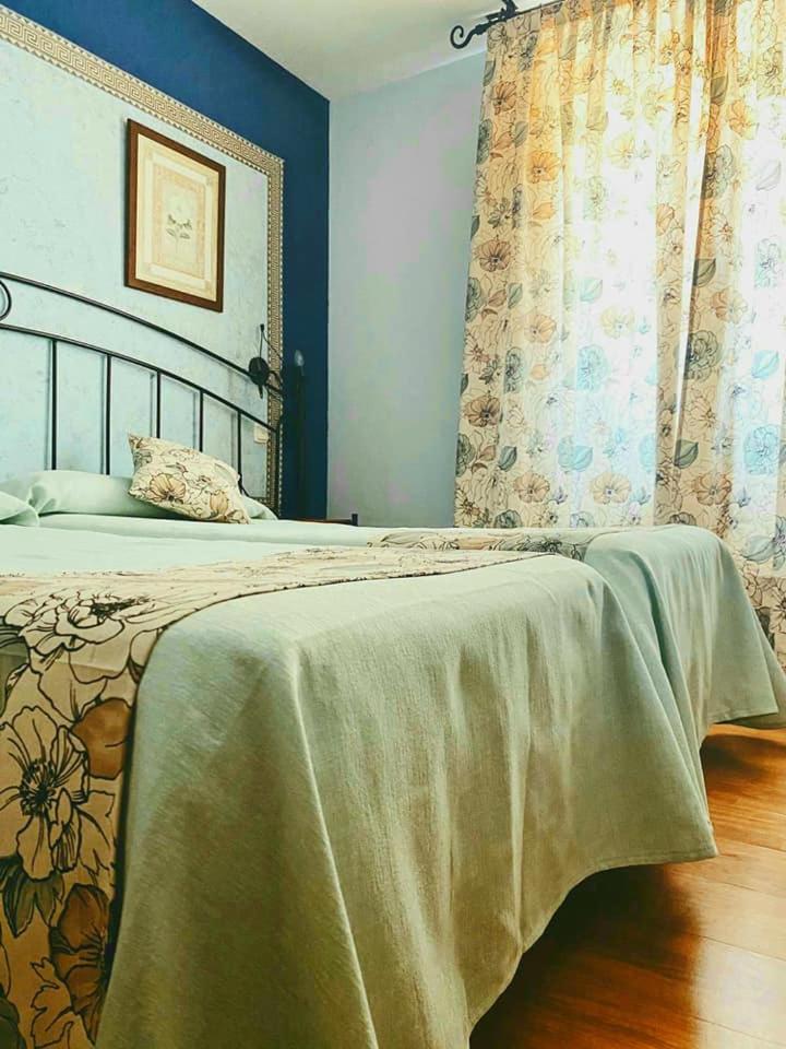 Double or Twin Room photo 3