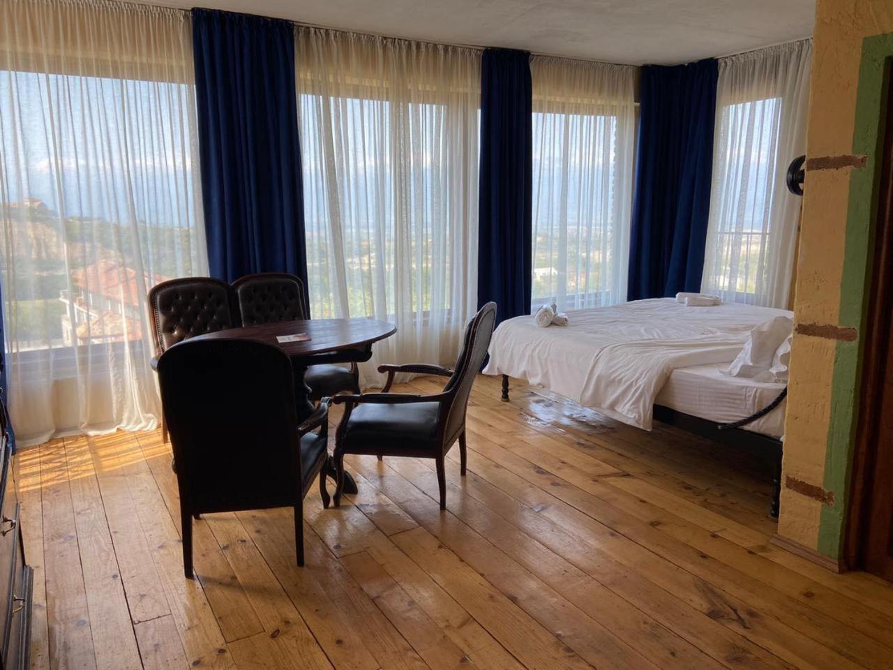 Junior Suite with Terrace photo 2