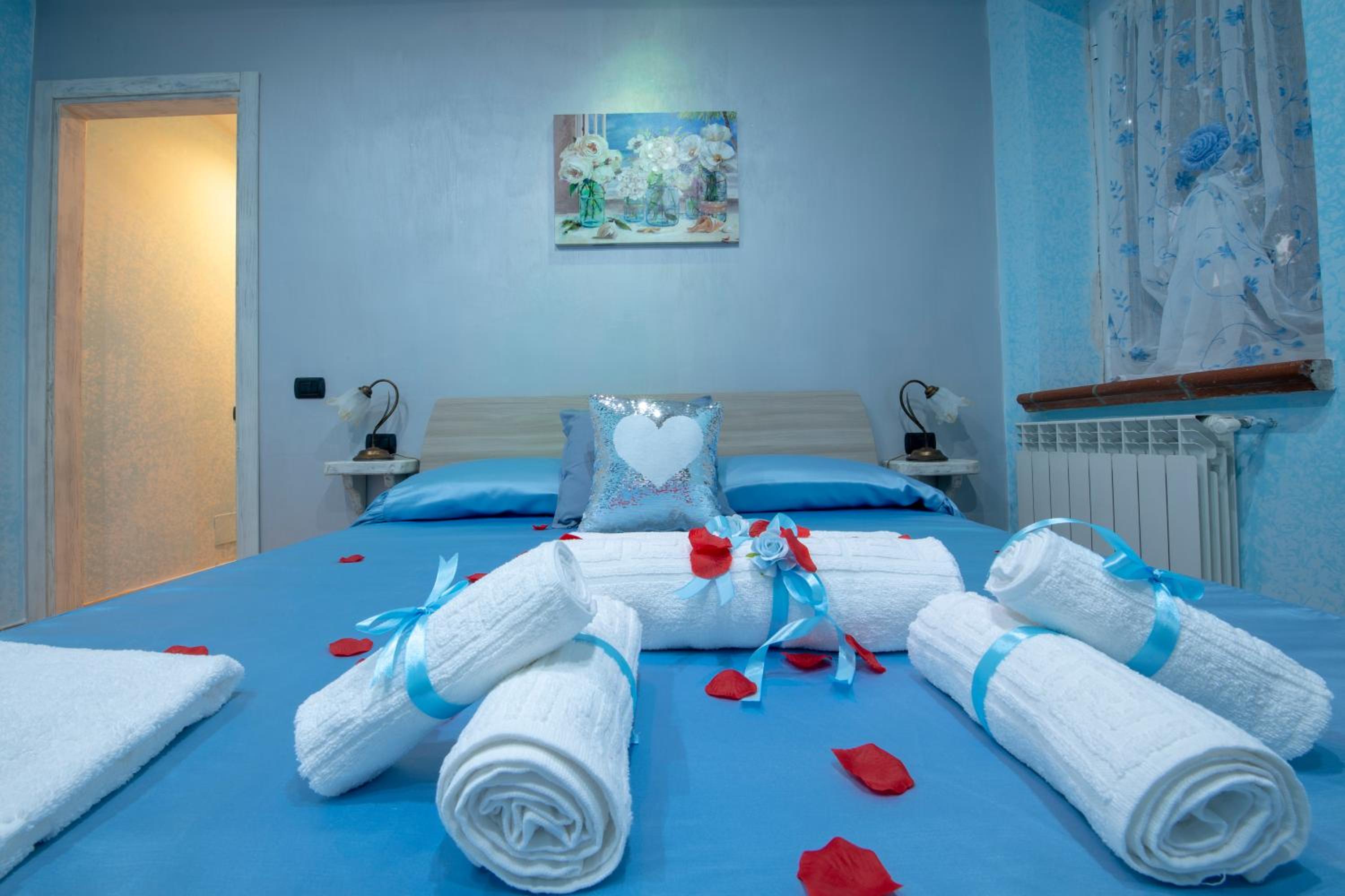 Double Room with Private Bathroom photo 3