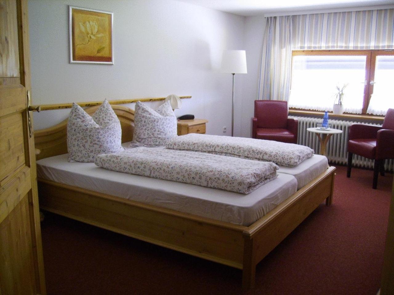 Standard Double Room photo 3