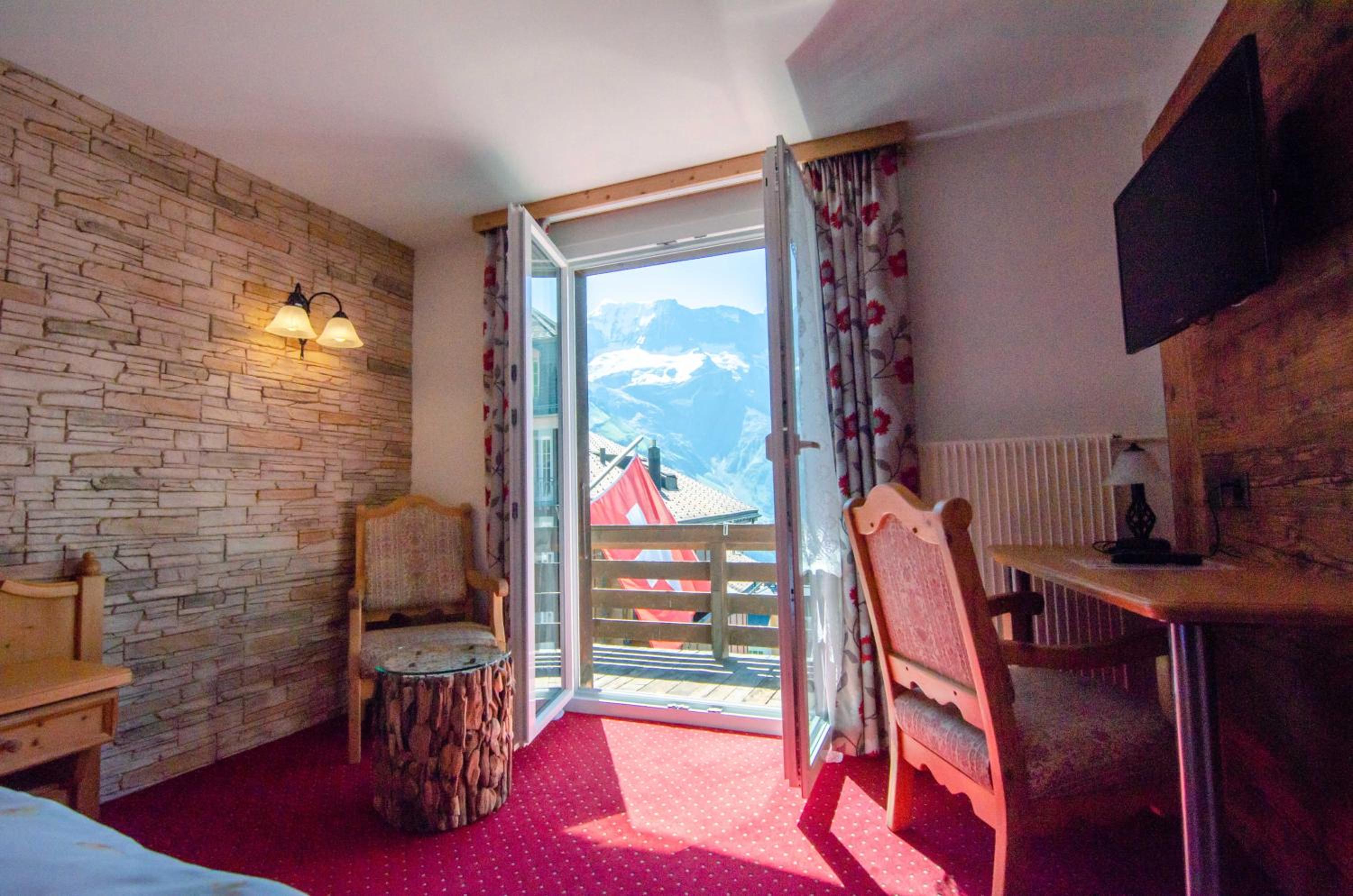 Double Room - Photo 12
