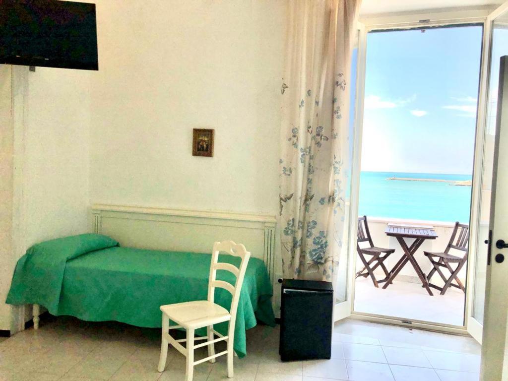 Superior Triple Room with Sea View